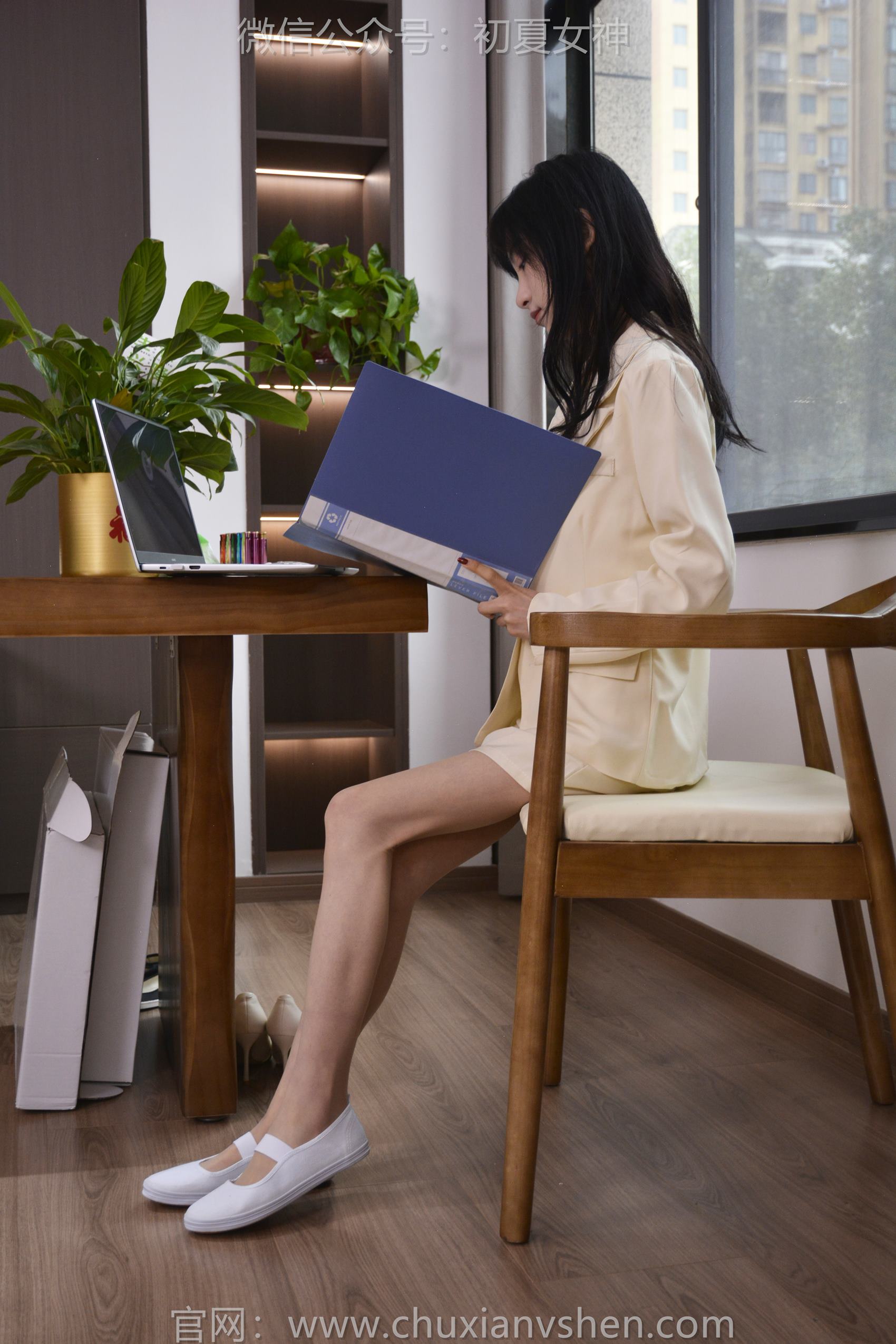 图片[39]-初夏女神 NO.148 柒柒 工作用鞋[140P] – 速更版-美库