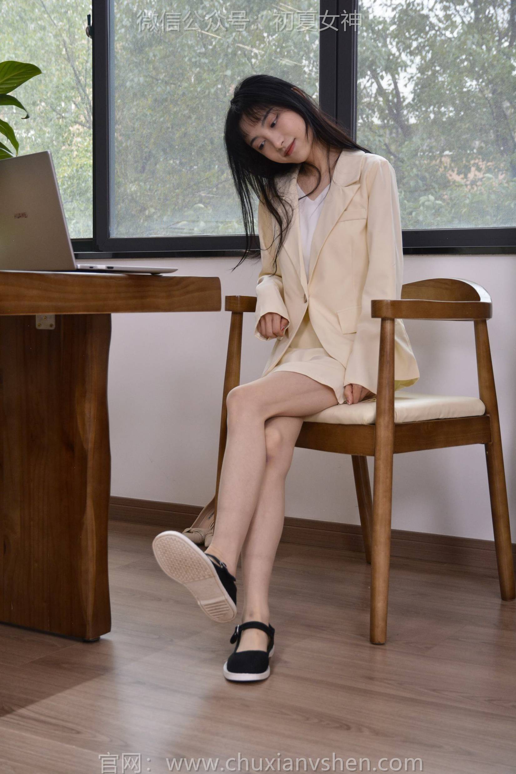 图片[59]-初夏女神 NO.148 柒柒 工作用鞋[140P] – 速更版-美库