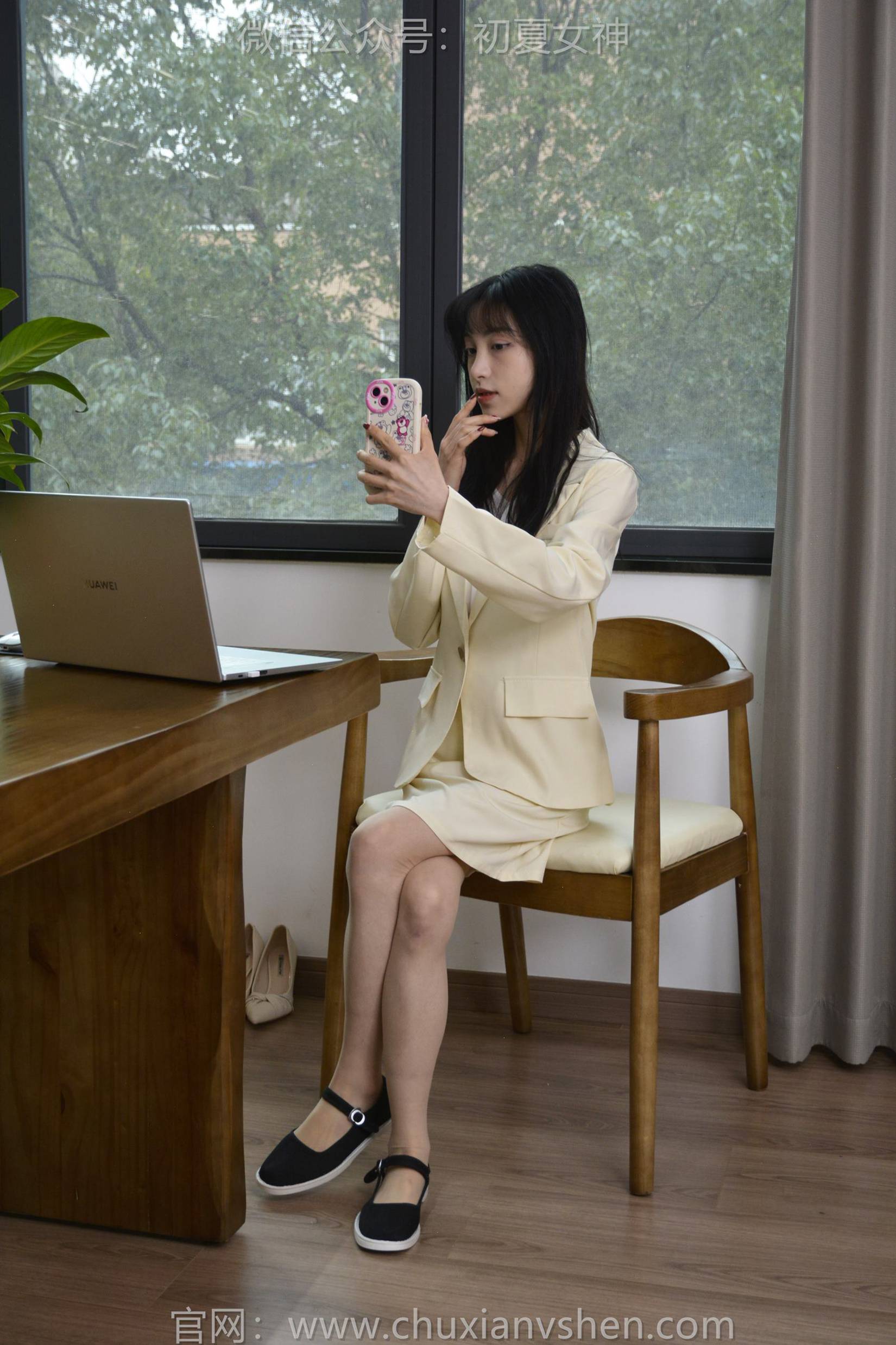 图片[104]-初夏女神 NO.148 柒柒 工作用鞋[140P] – 速更版-美库