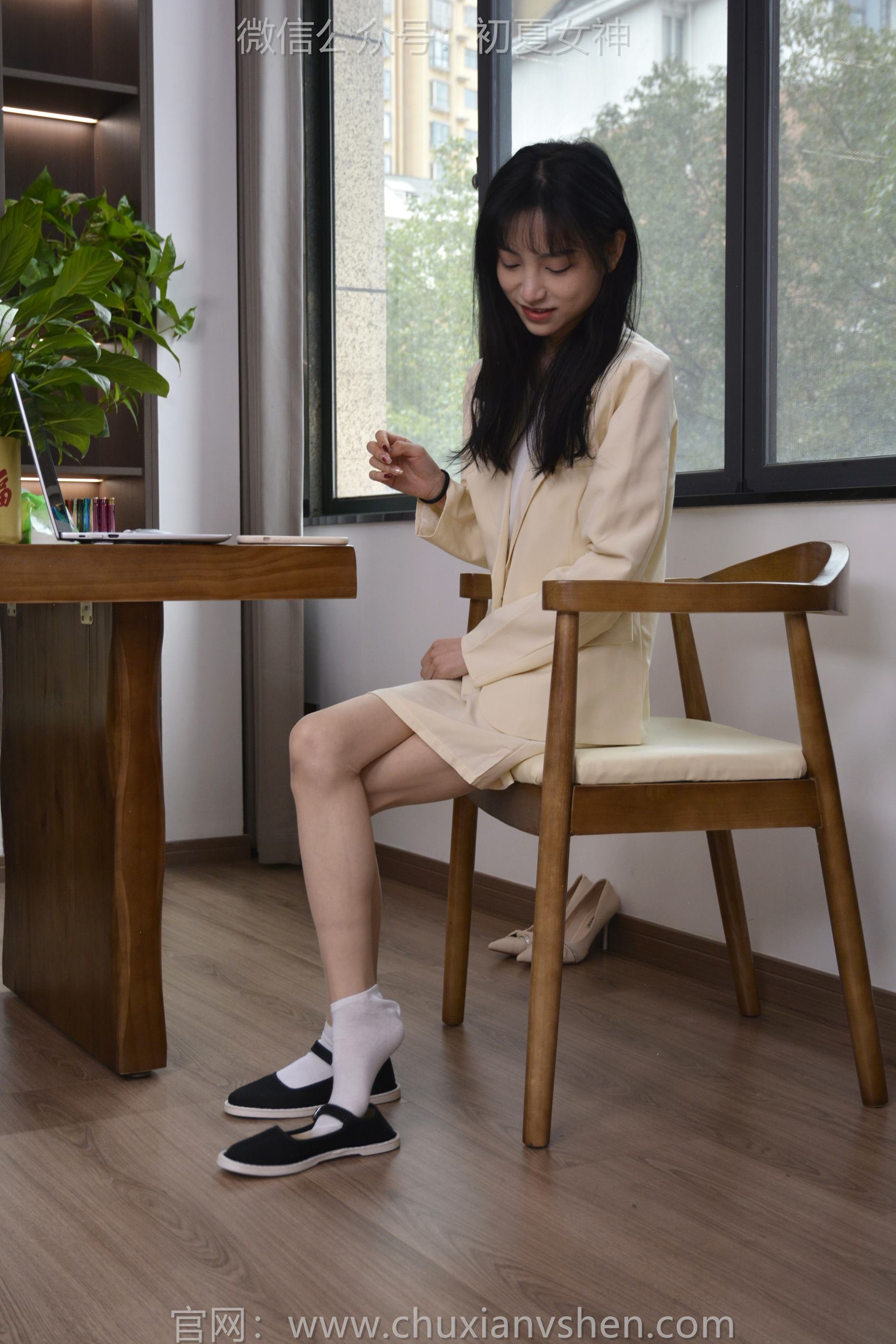 图片[121]-初夏女神 NO.148 柒柒 工作用鞋[140P] – 速更版-美库