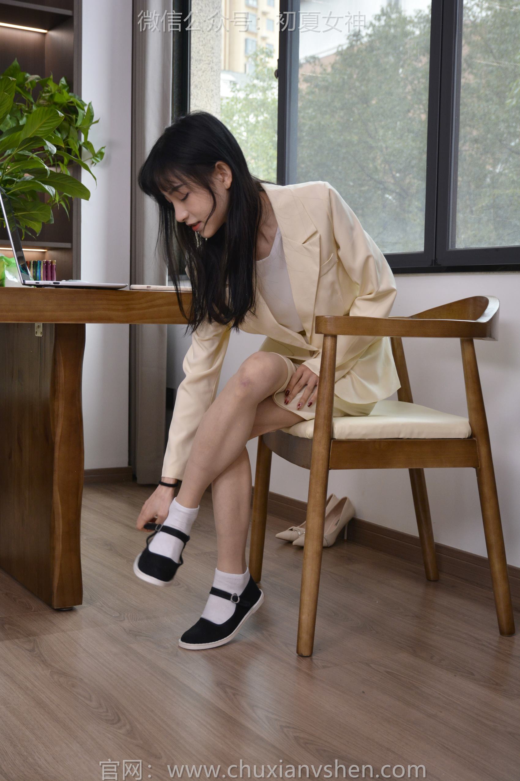 图片[123]-初夏女神 NO.148 柒柒 工作用鞋[140P] – 速更版-美库