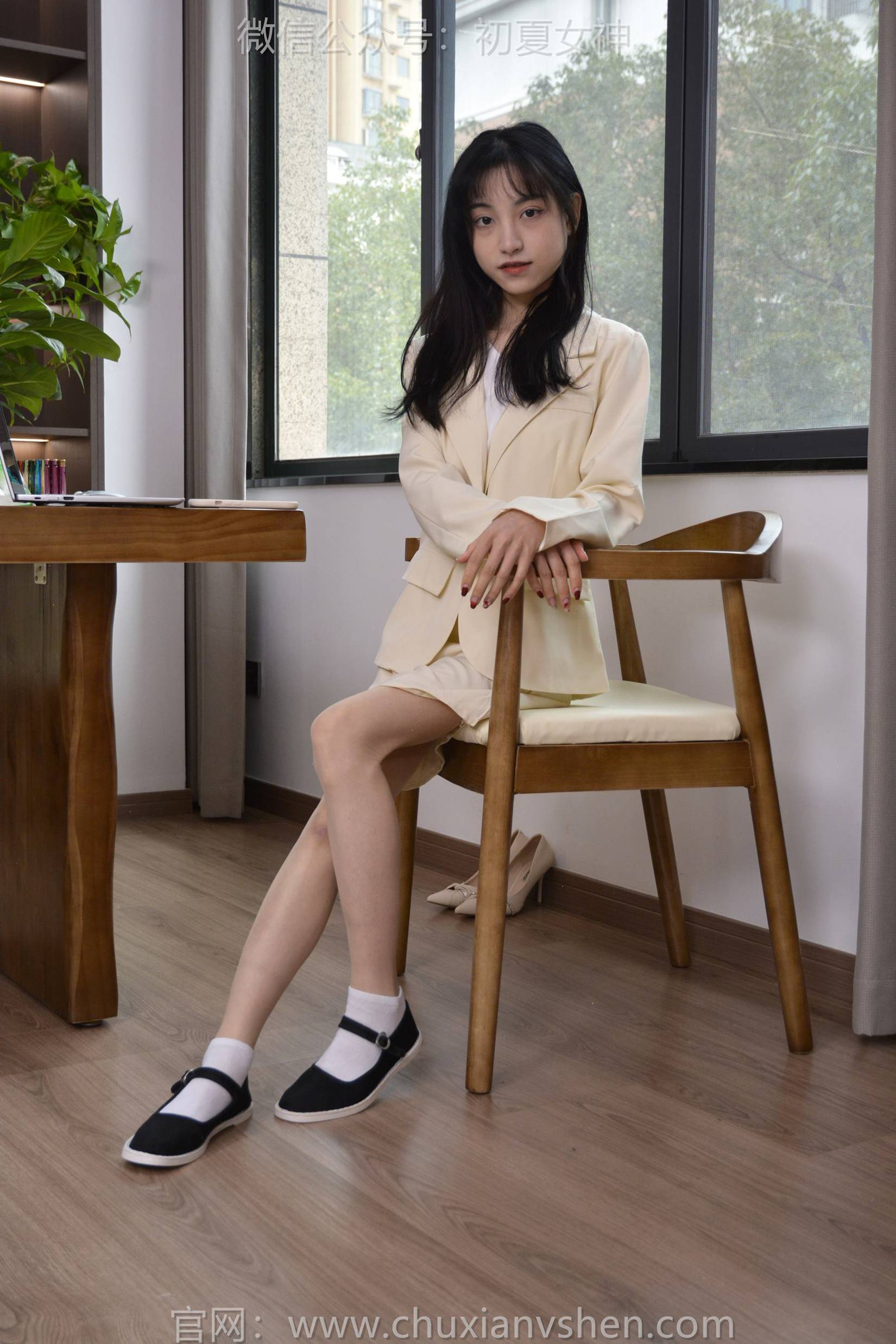 图片[127]-初夏女神 NO.148 柒柒 工作用鞋[140P] – 速更版-美库