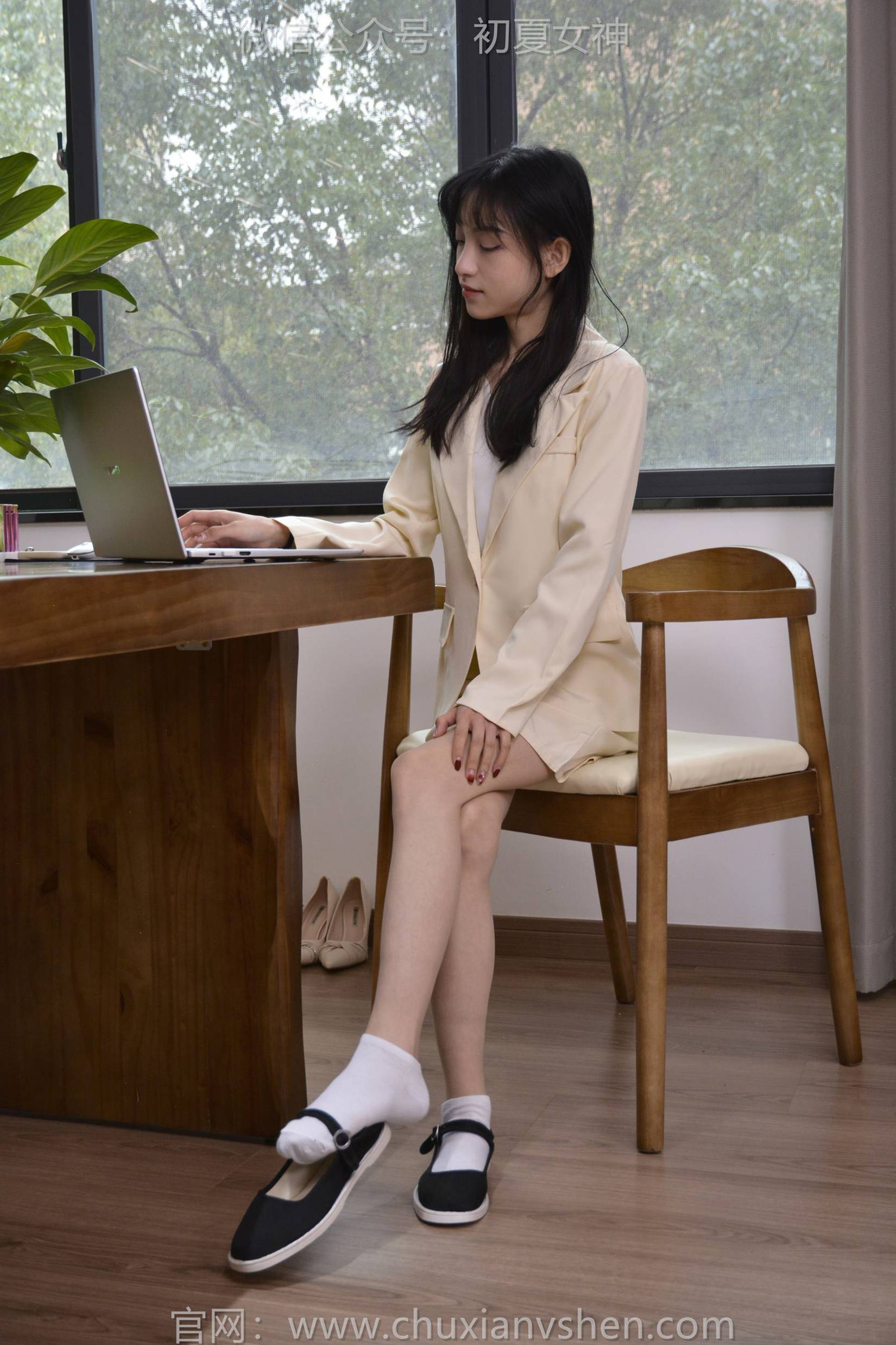 图片[138]-初夏女神 NO.148 柒柒 工作用鞋[140P] – 速更版-美库