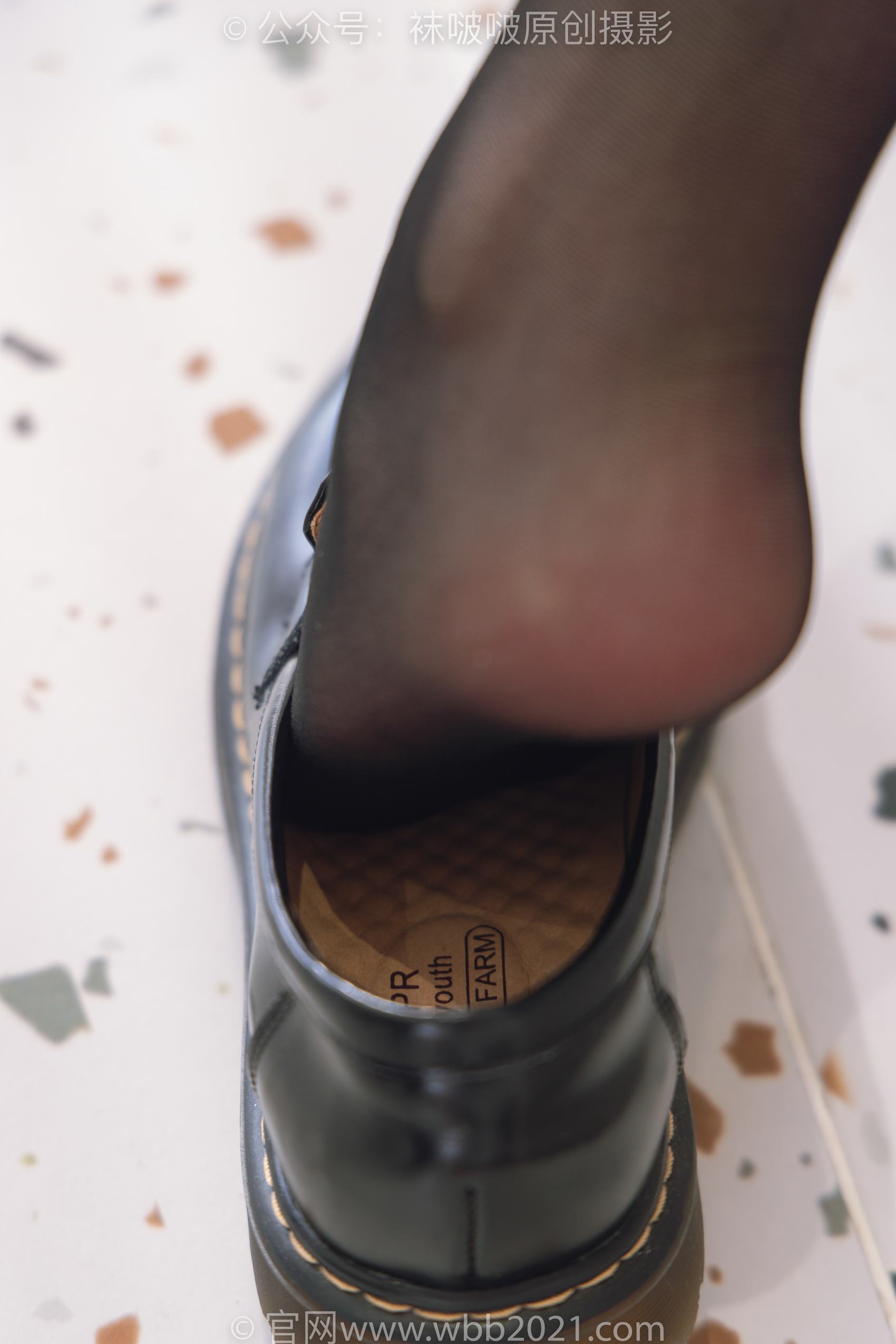 图片[38]-[BoBoSocks袜啵啵]NO.381 小甜豆-皮鞋、黑丝大腿袜、裸足[140P] – 速更版-美库