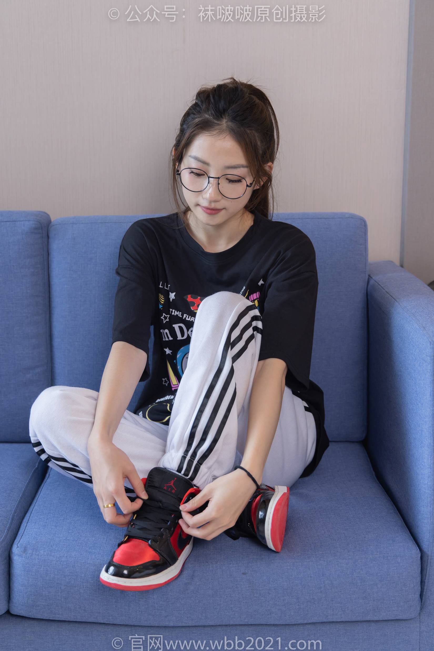 图片[17]-[BoBoSocks袜啵啵]NO.382 小沫-板鞋、白棉袜[143P] – 速更版-美库