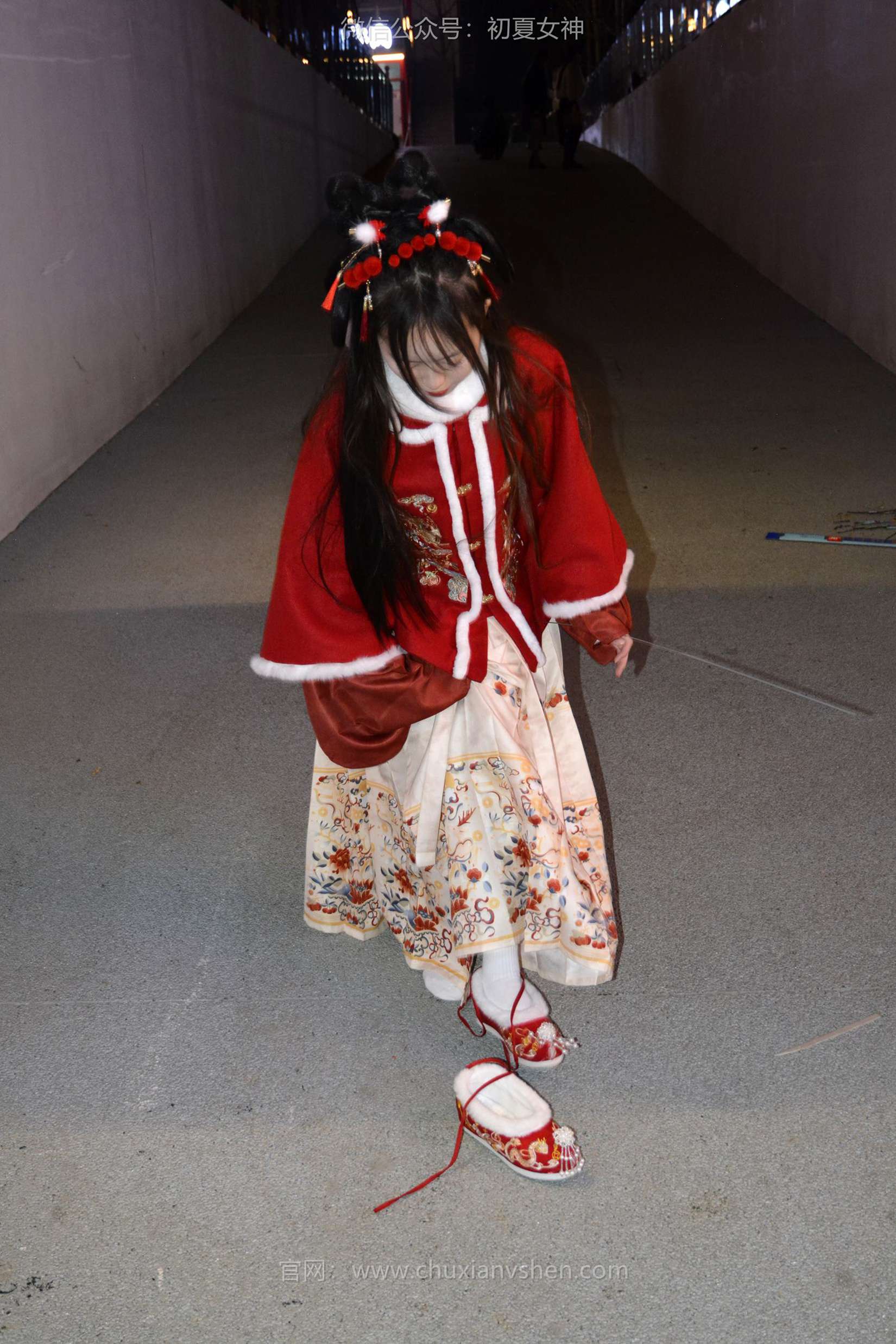 图片[26]-初夏女神 NO.149 双双&秀秀&情情 新年快乐[110P] – 速更版-美库