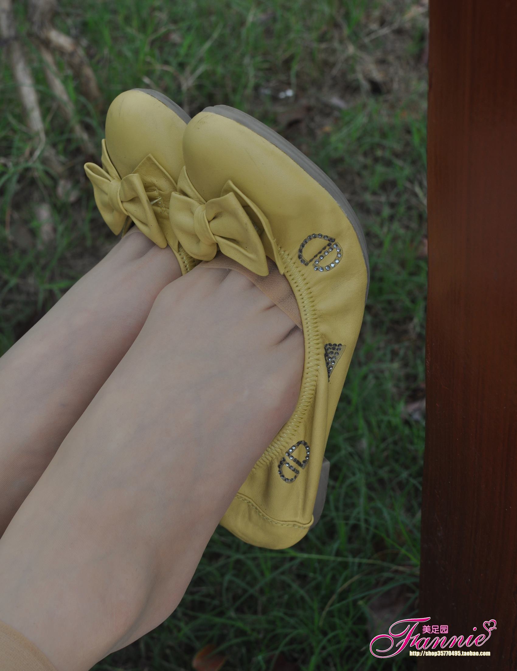 图片[12]-Fannie芬妮每足园 No.515 行在深秋 丝族2[37P] – 速更版-美库