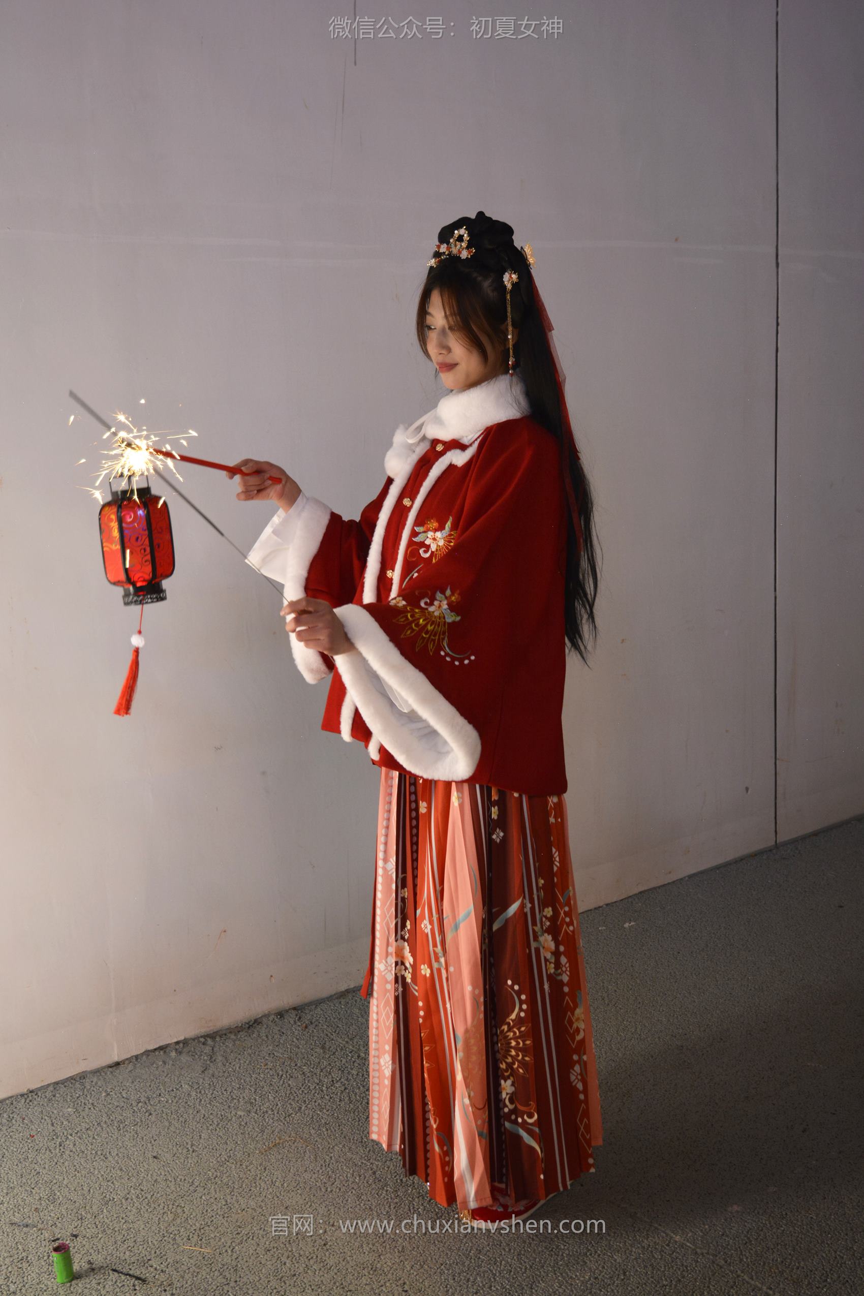 图片[36]-初夏女神 NO.149 双双&秀秀&情情 新年快乐[110P] – 速更版-美库