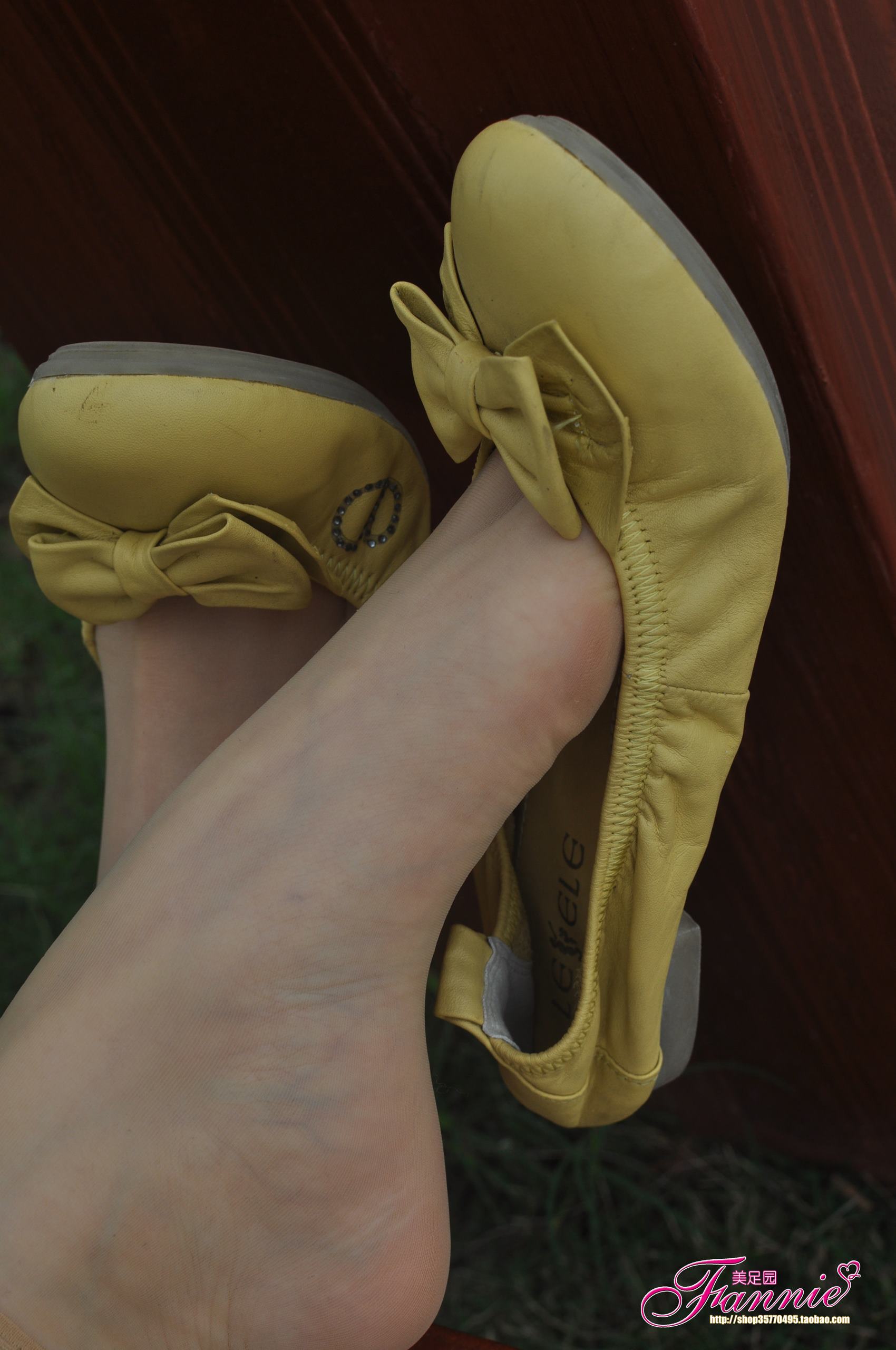 图片[30]-Fannie芬妮每足园 No.515 行在深秋 丝族2[37P] – 速更版-美库