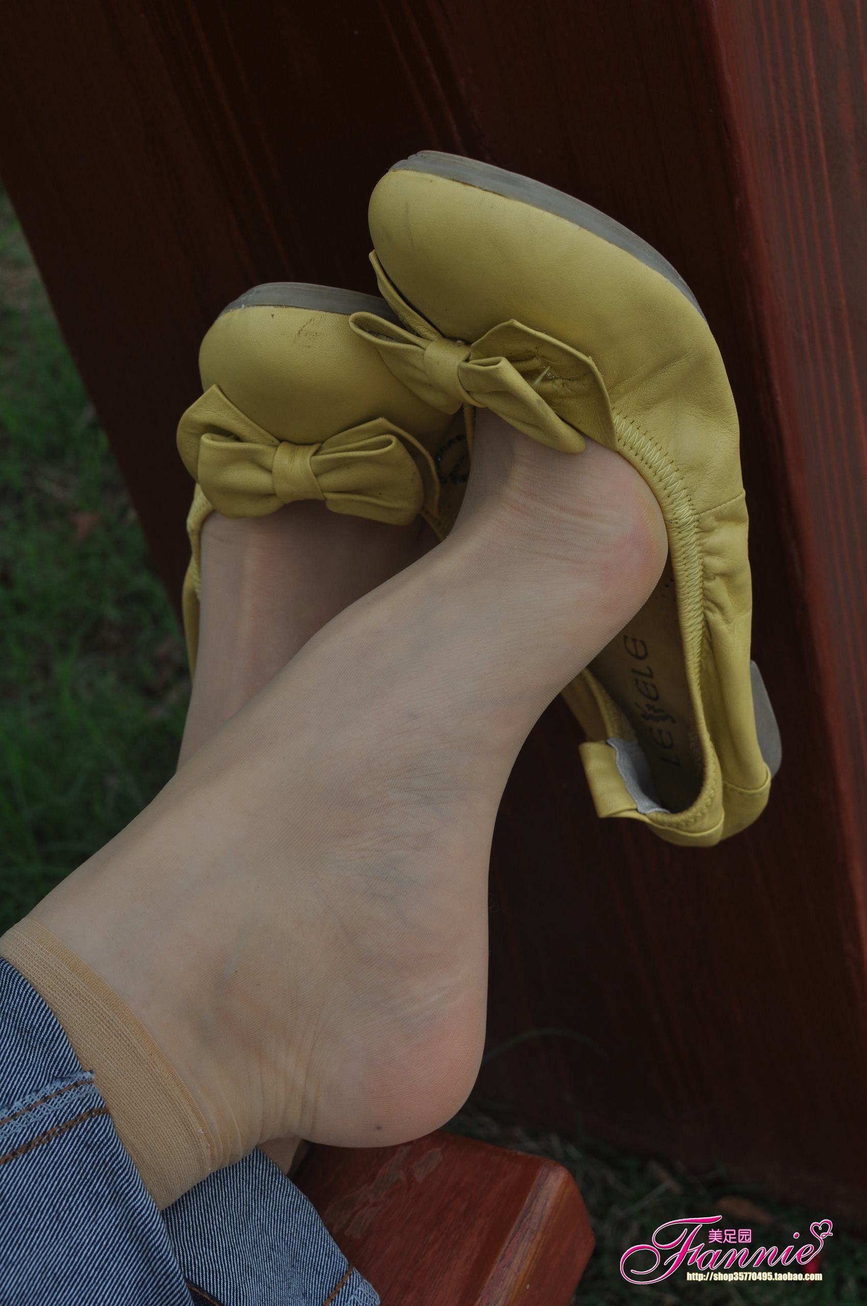 图片[31]-Fannie芬妮每足园 No.515 行在深秋 丝族2[37P] – 速更版-美库