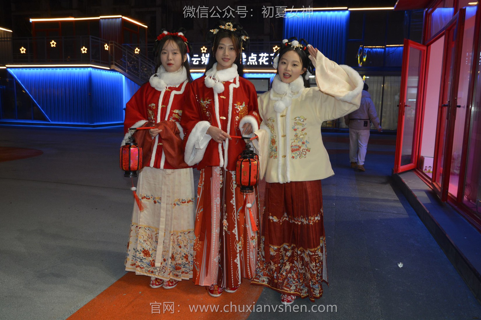 图片[50]-初夏女神 NO.149 双双&秀秀&情情 新年快乐[110P] – 速更版-美库