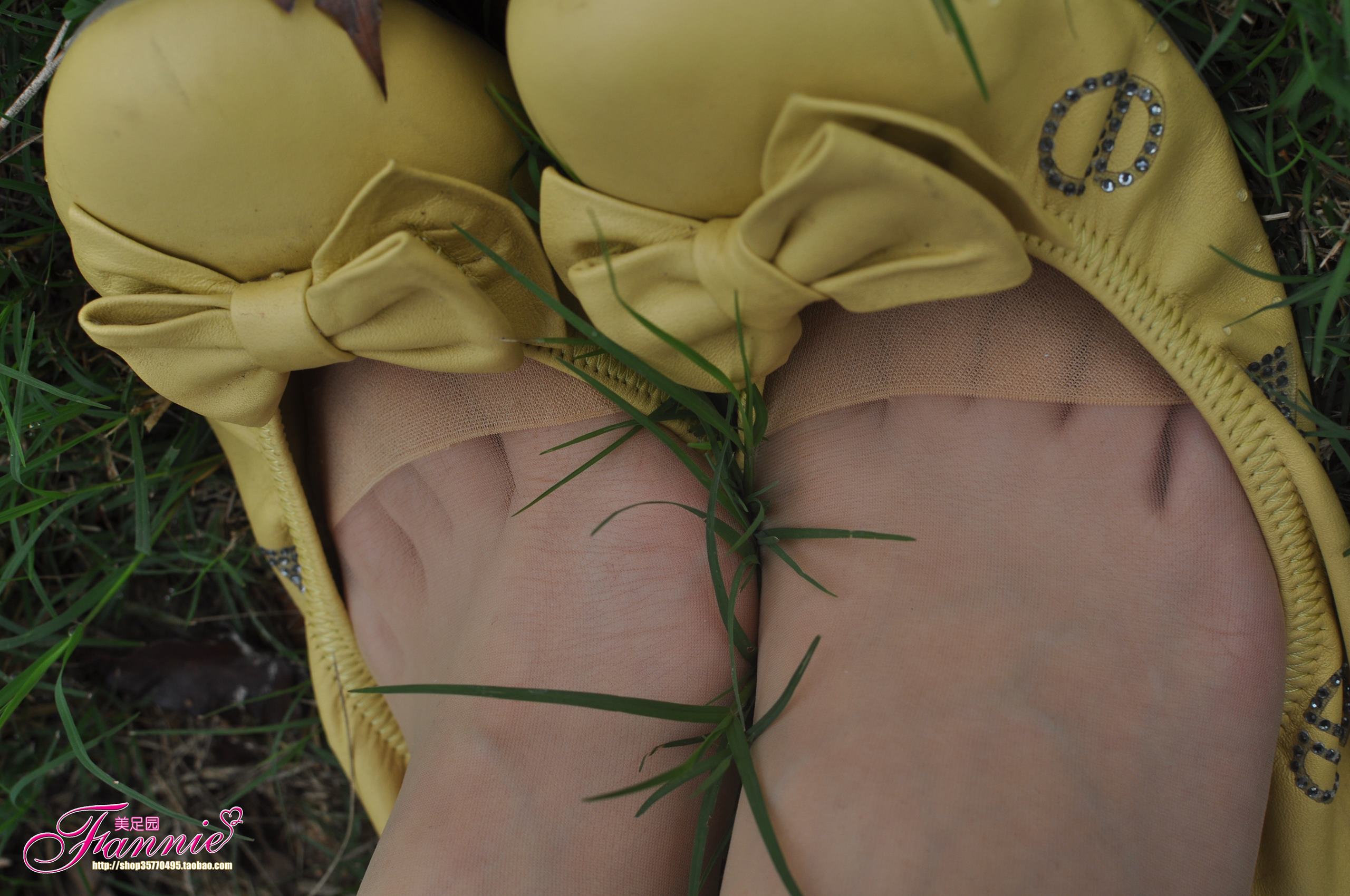 图片[37]-Fannie芬妮每足园 No.515 行在深秋 丝族2[37P] – 速更版-美库