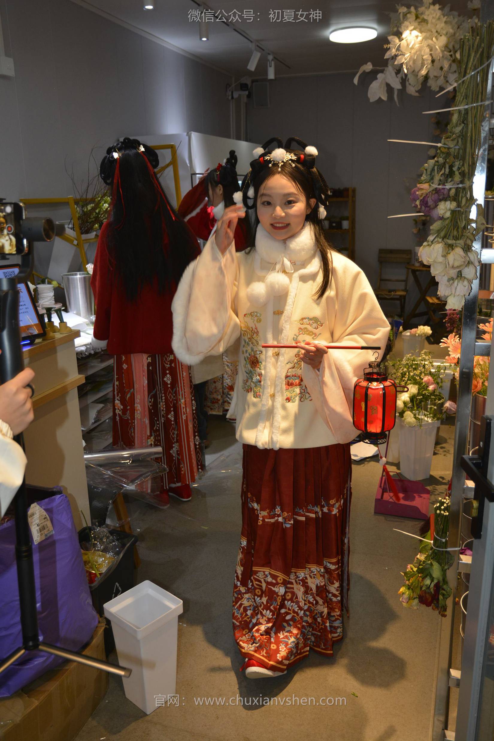 图片[59]-初夏女神 NO.149 双双&秀秀&情情 新年快乐[110P] – 速更版-美库