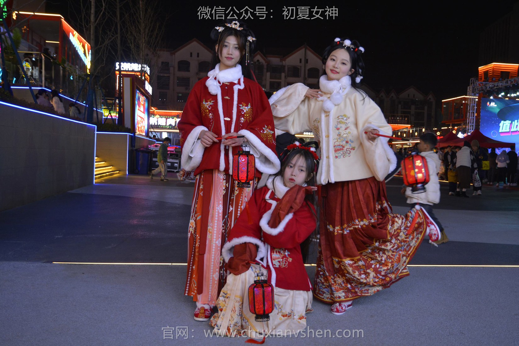 图片[80]-初夏女神 NO.149 双双&秀秀&情情 新年快乐[110P] – 速更版-美库