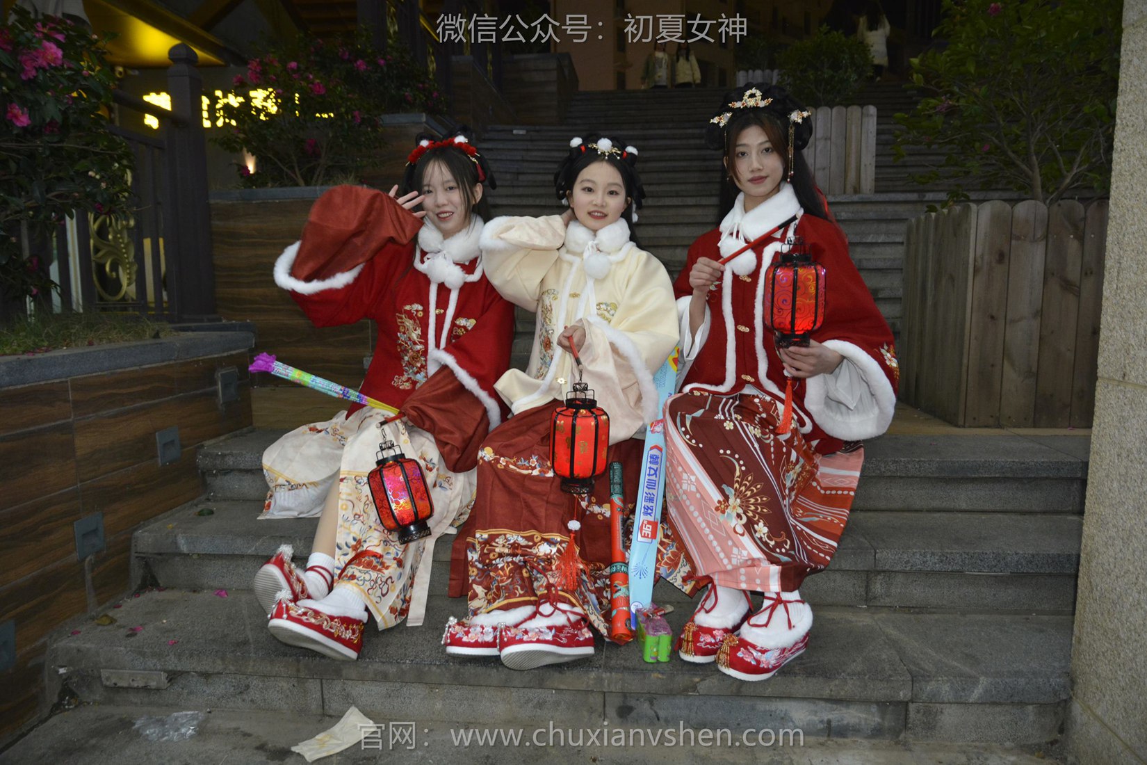 图片[98]-初夏女神 NO.149 双双&秀秀&情情 新年快乐[110P] – 速更版-美库