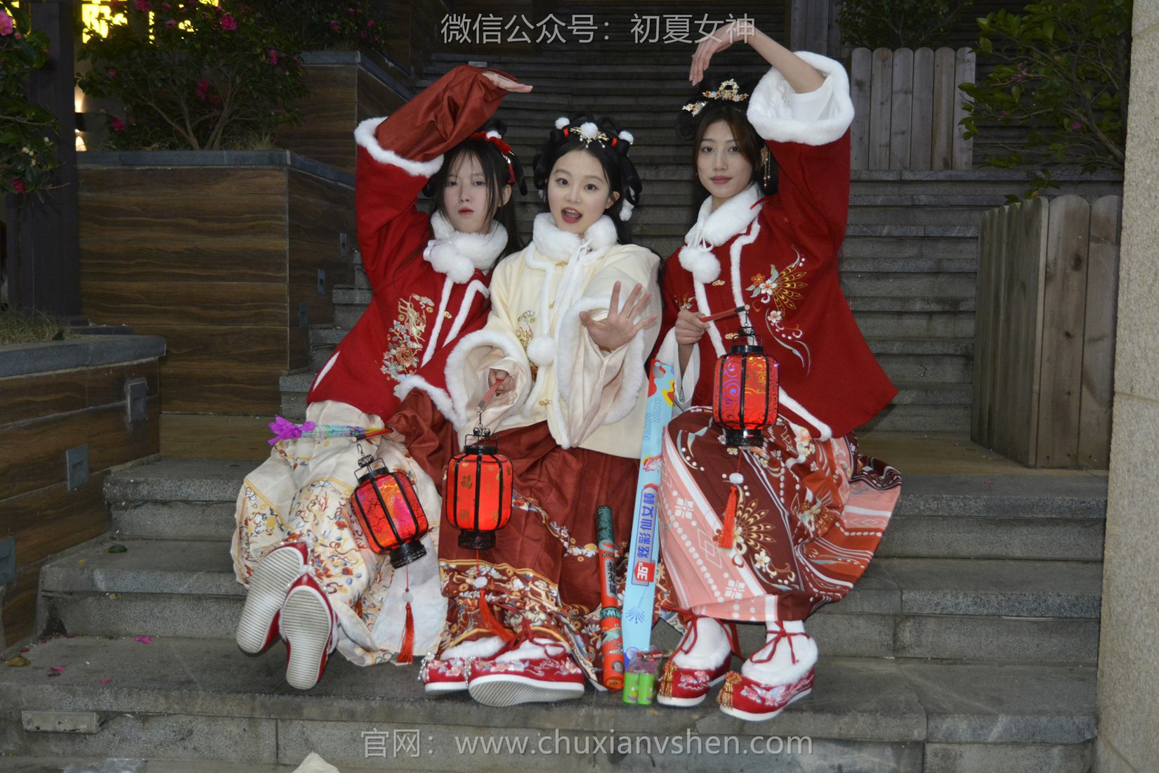 图片[101]-初夏女神 NO.149 双双&秀秀&情情 新年快乐[110P] – 速更版-美库