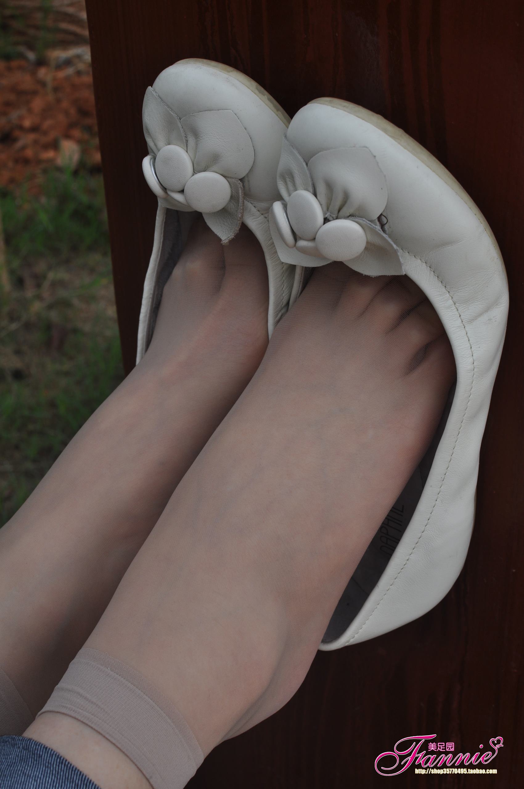 图片[15]-Fannie芬妮每足园 No.516 行在深秋 丝族3[47P] – 速更版-美库