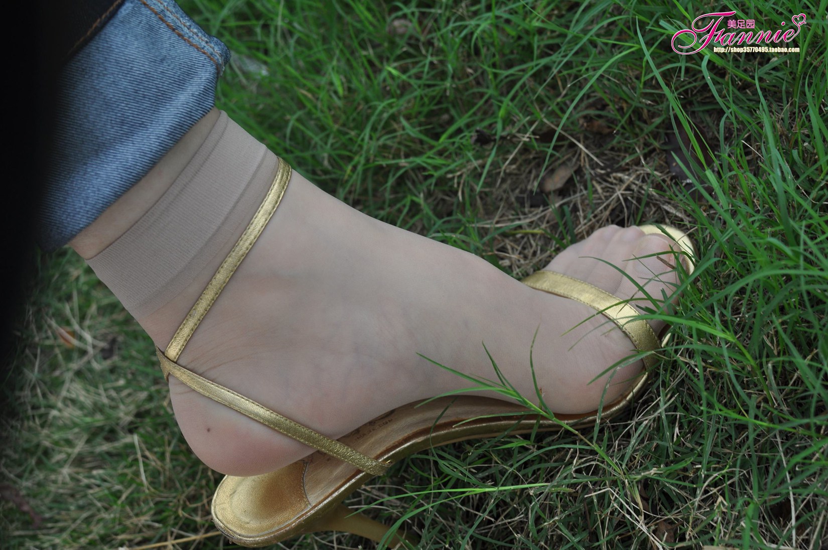 图片[19]-Fannie芬妮每足园 No.517 行在深秋 丝族4[41P] – 速更版-美库