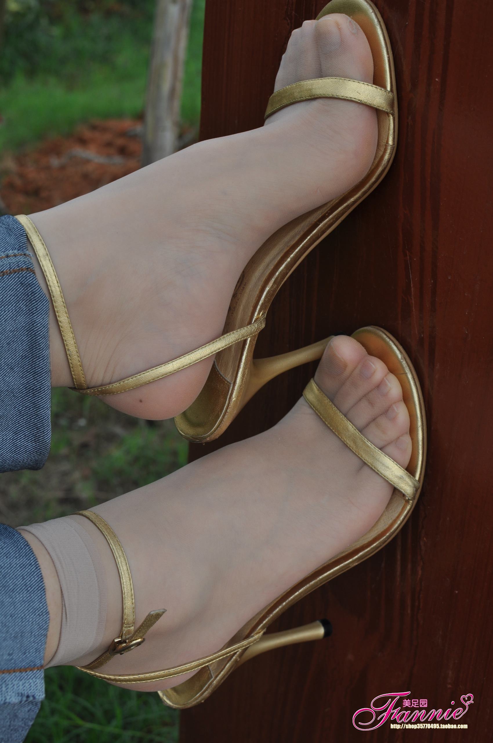 图片[27]-Fannie芬妮每足园 No.517 行在深秋 丝族4[41P] – 速更版-美库