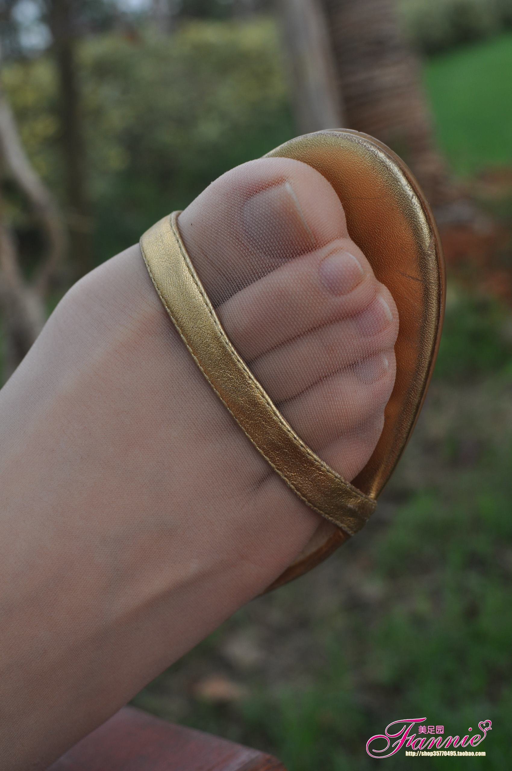 图片[33]-Fannie芬妮每足园 No.517 行在深秋 丝族4[41P] – 速更版-美库