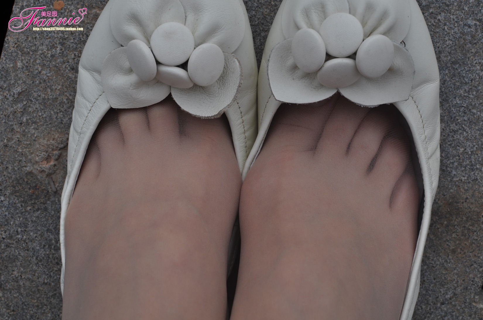 图片[48]-Fannie芬妮每足园 No.516 行在深秋 丝族3[47P] – 速更版-美库