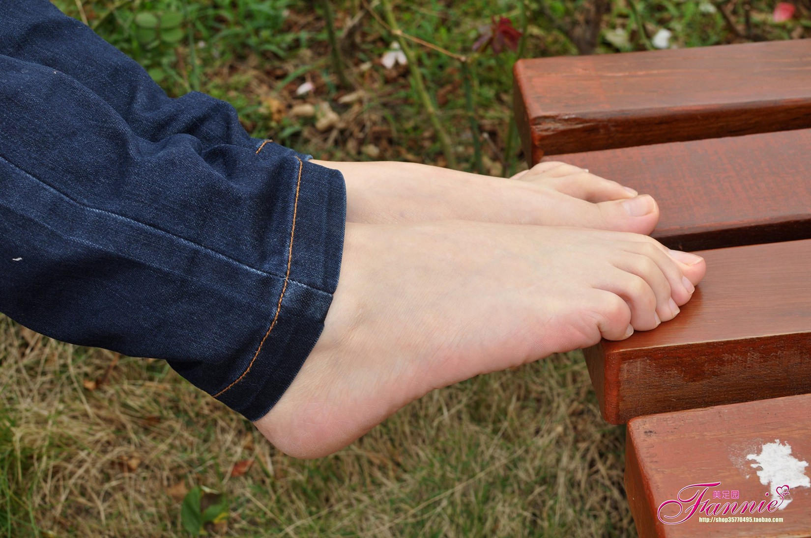 图片[10]-Fannie芬妮每足园 No.518 行在深秋 足底篇1[45P] – 速更版-美库