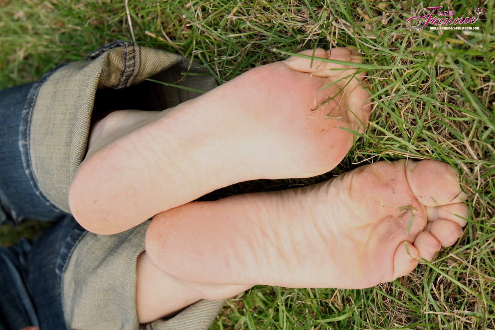 图片[49]-Fannie芬妮每足园 No.519 行在深秋 草地[83P] – 速更版-美库