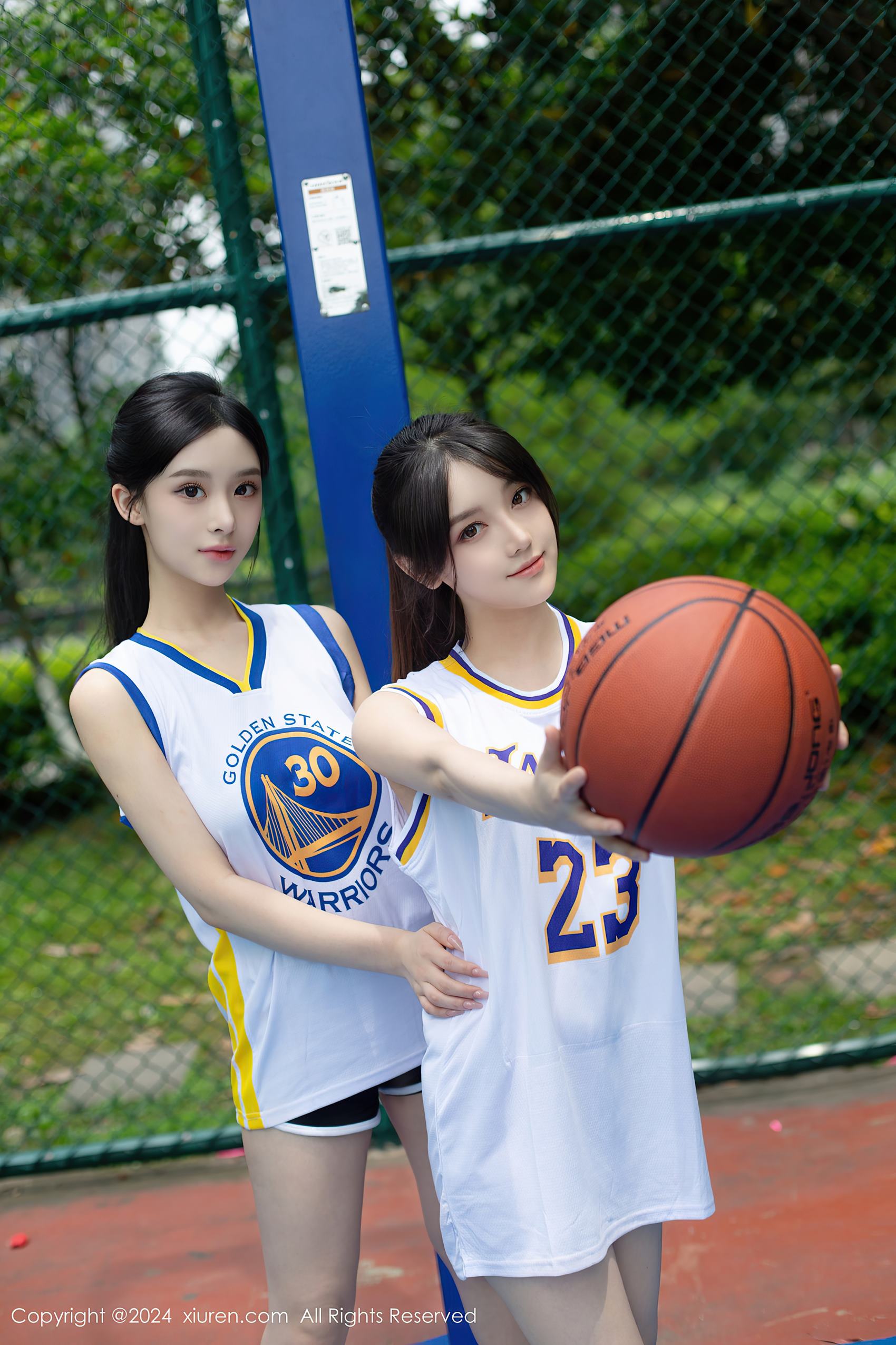 图片[19]-[Xiuren秀人网]2024.06.21 NO.8744 豆瓣酱[34+1P] – 速更版-美库