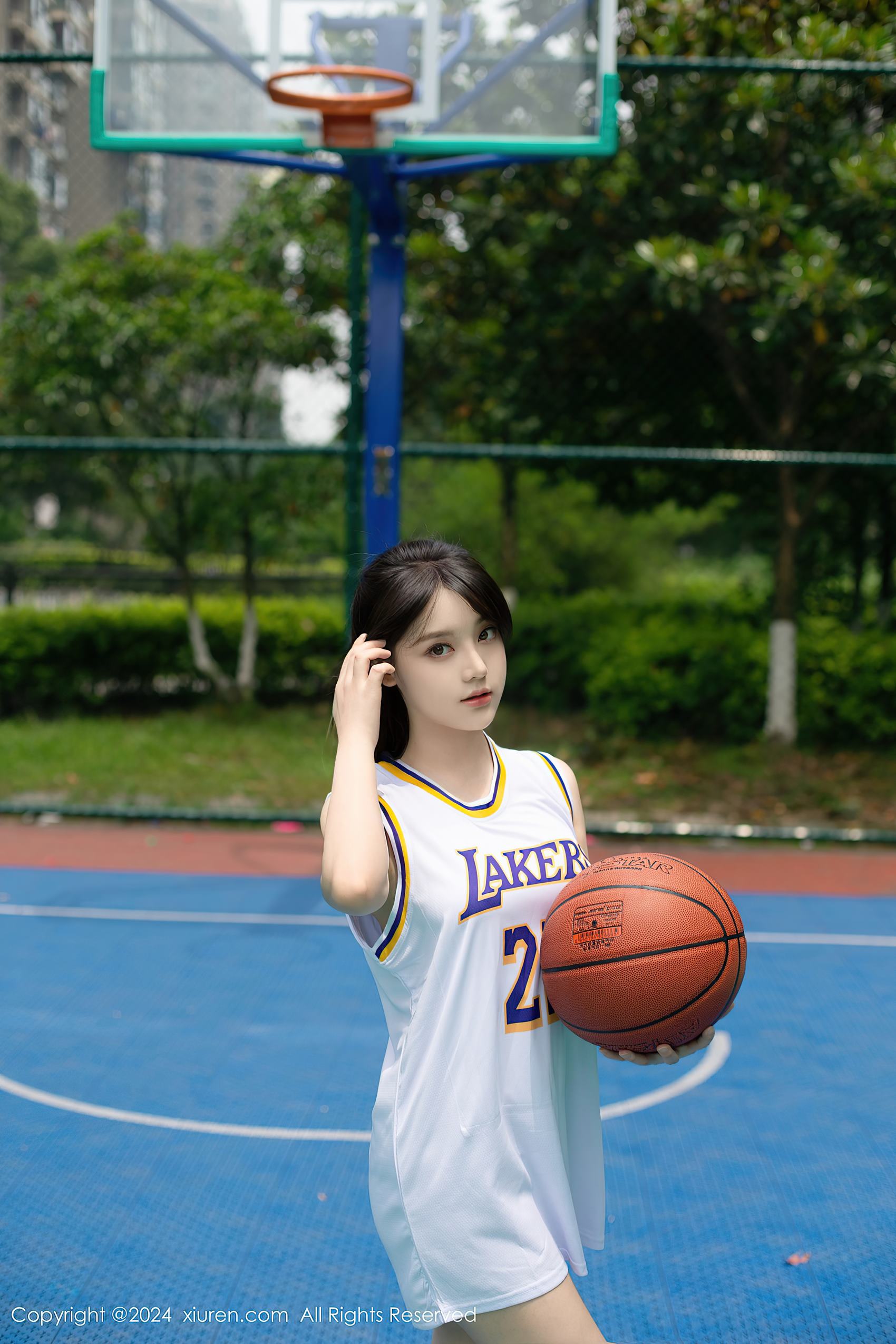 图片[34]-[Xiuren秀人网]2024.06.21 NO.8744 豆瓣酱[34+1P] – 速更版-美库