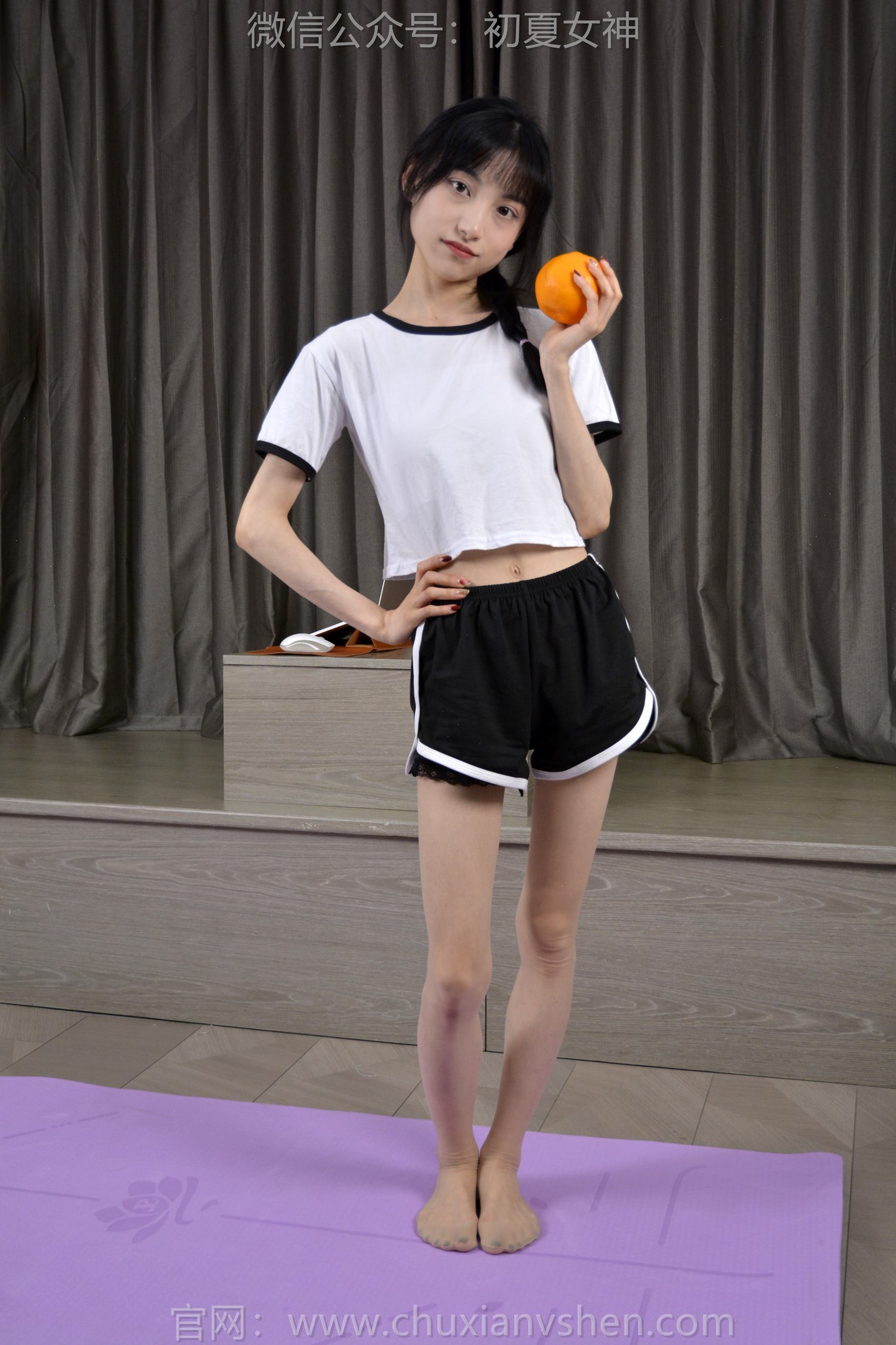 图片[20]-初夏女神 NO.151 柒柒 我的大嘴猴[110P] – 速更版-美库