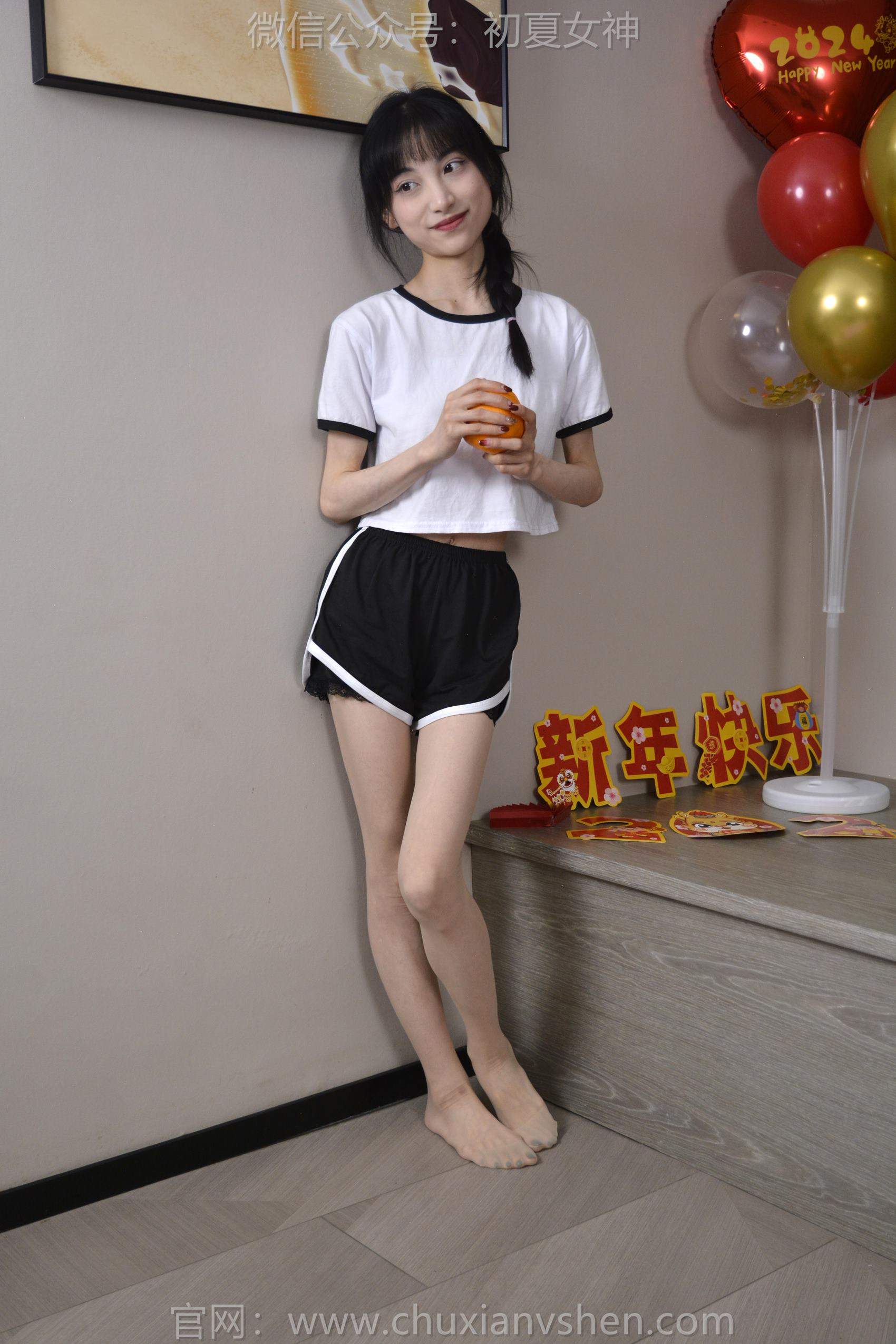 图片[26]-初夏女神 NO.151 柒柒 我的大嘴猴[110P] – 速更版-美库