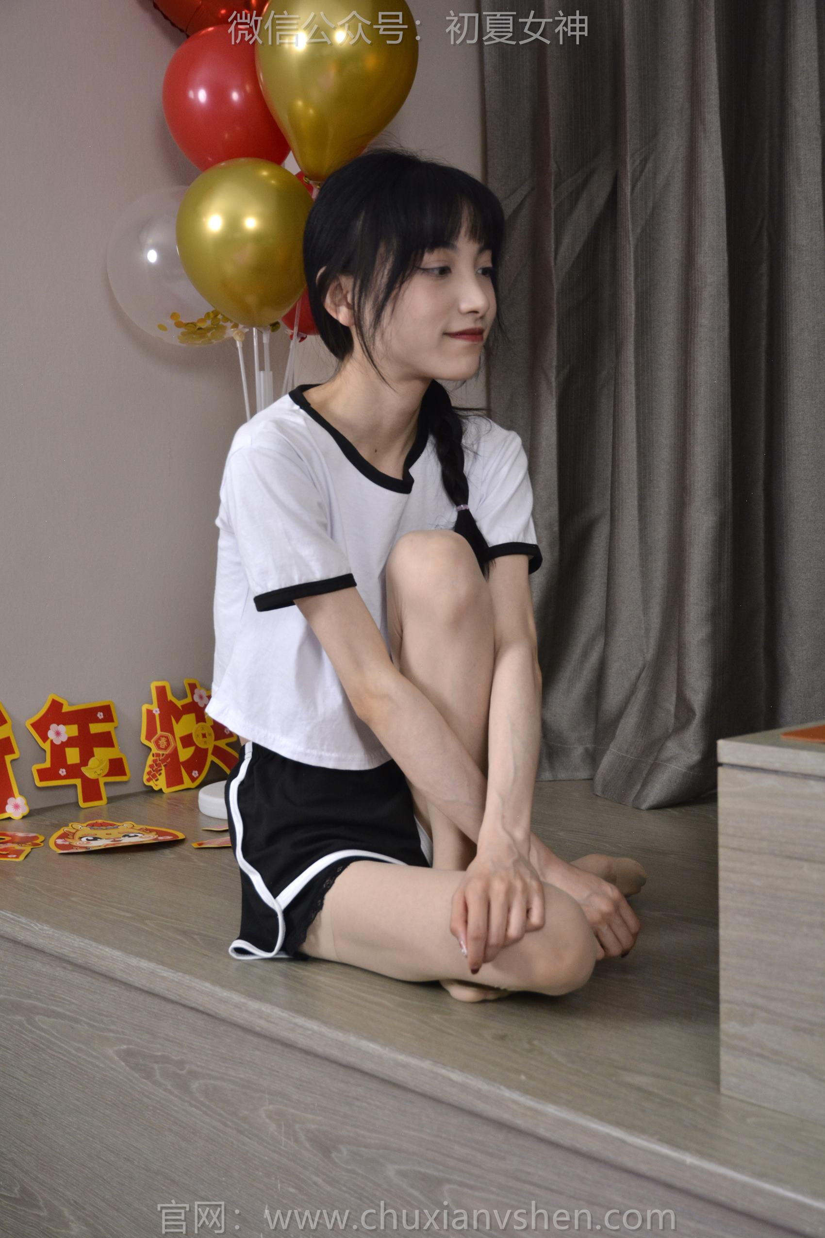 图片[94]-初夏女神 NO.151 柒柒 我的大嘴猴[110P] – 速更版-美库