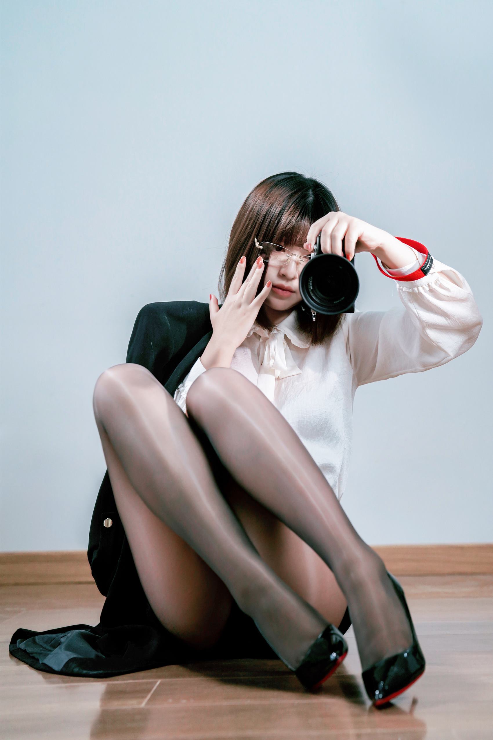 图片[21]-半半子  – OL自撮[28P] – 速更版-美库