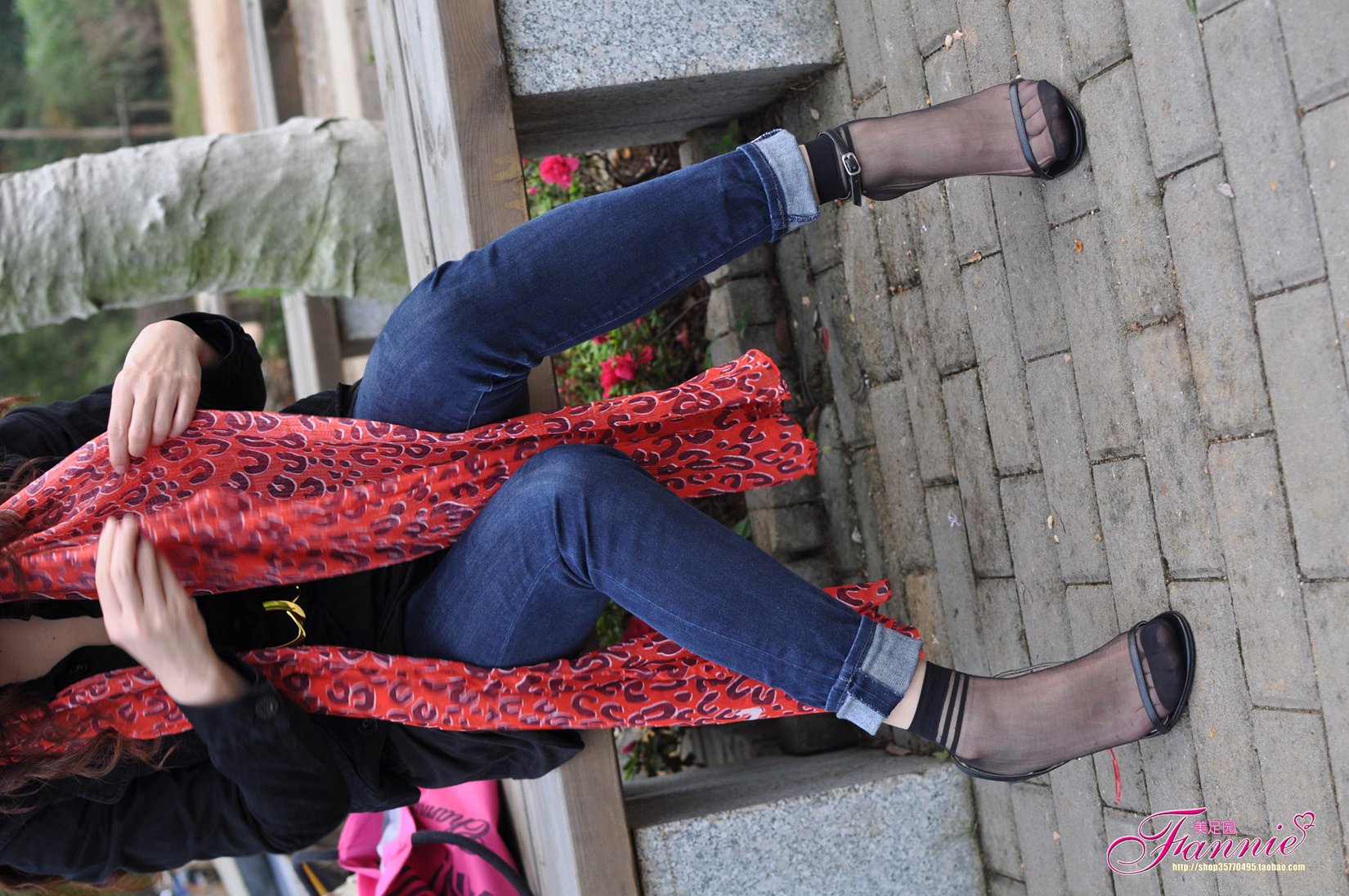 图片[19]-Fannie芬妮每足园 No.522 心绪盈秋 黑丝[61P] – 速更版-美库