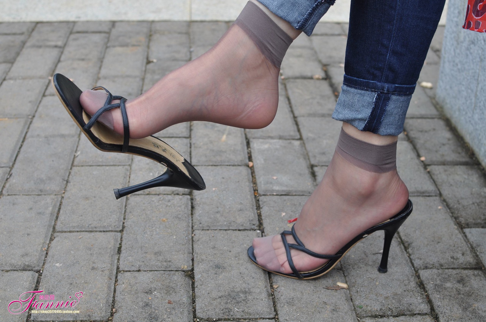 图片[22]-Fannie芬妮每足园 No.523 心绪盈秋 灰丝[66P] – 速更版-美库