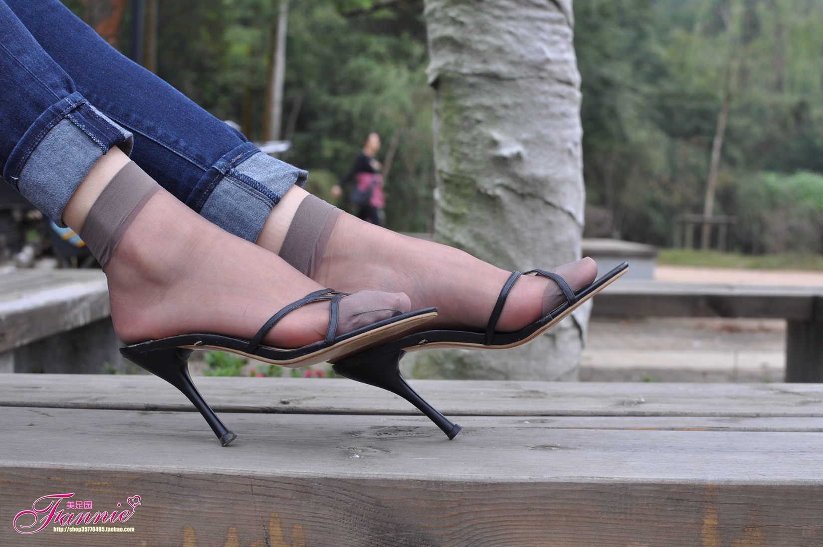 图片[28]-Fannie芬妮每足园 No.523 心绪盈秋 灰丝[66P] – 速更版-美库