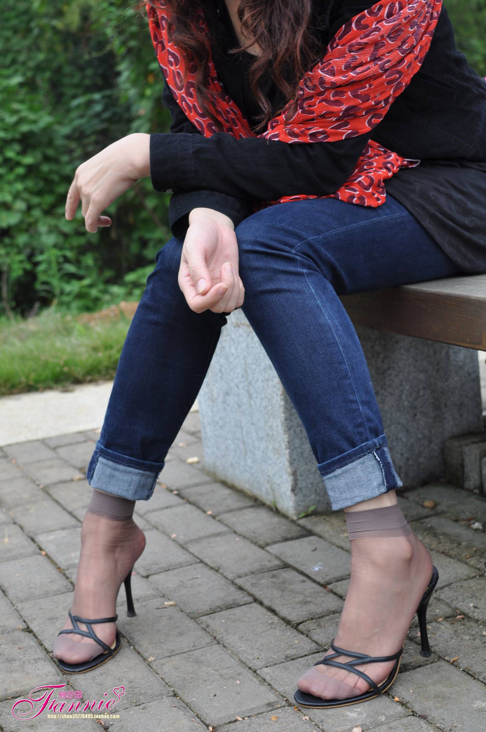 图片[33]-Fannie芬妮每足园 No.523 心绪盈秋 灰丝[66P] – 速更版-美库