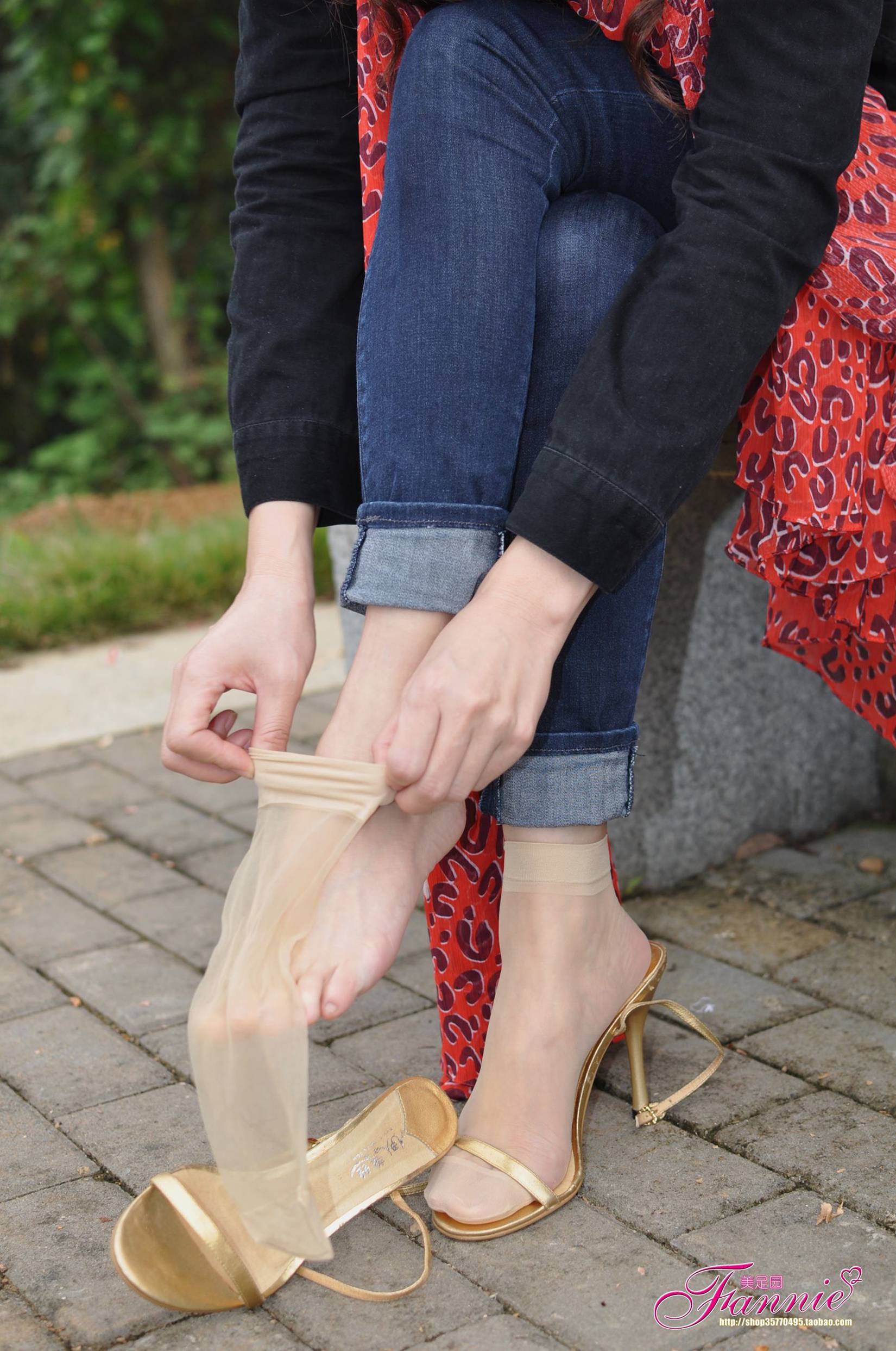 图片[11]-Fannie芬妮每足园 No.524 心绪盈秋 肉丝[84P] – 速更版-美库