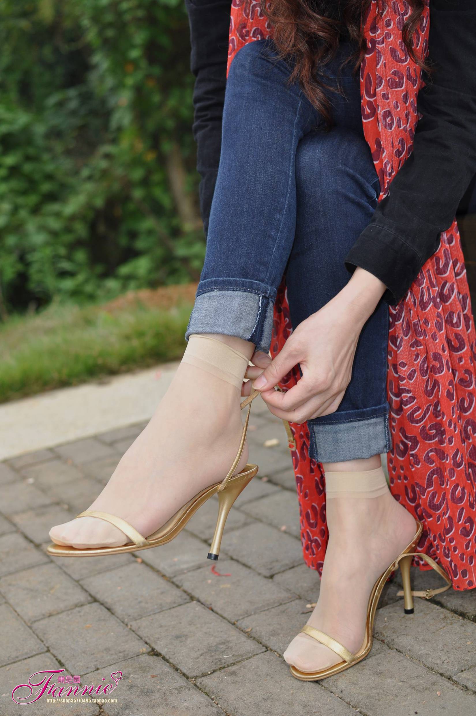 图片[18]-Fannie芬妮每足园 No.524 心绪盈秋 肉丝[84P] – 速更版-美库