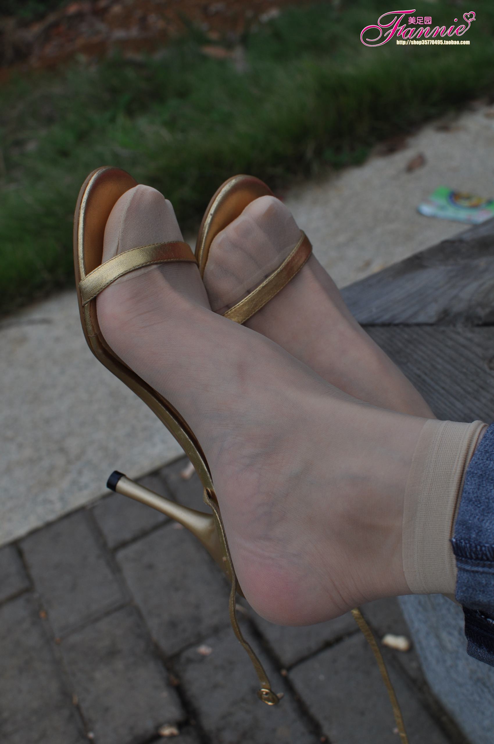 图片[76]-Fannie芬妮每足园 No.524 心绪盈秋 肉丝[84P] – 速更版-美库