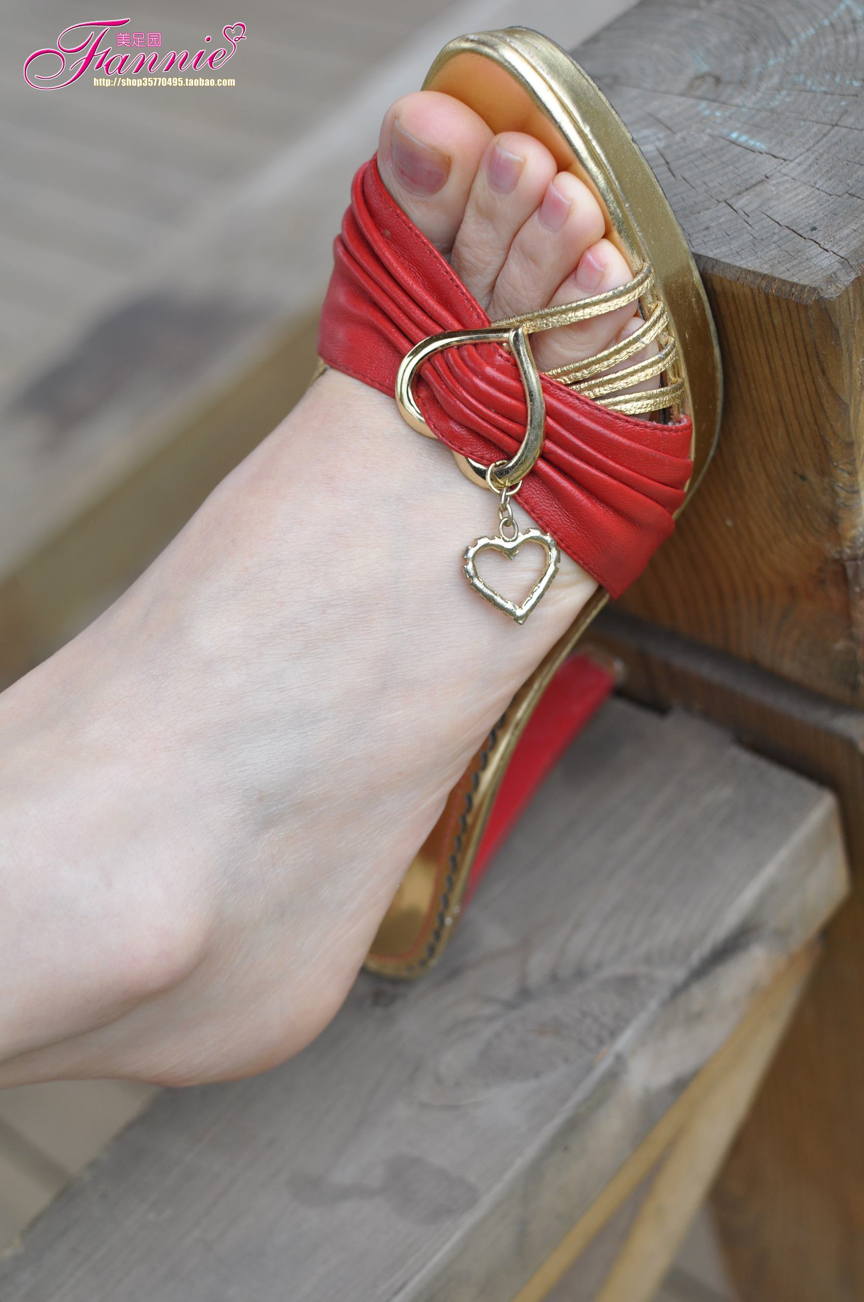 图片[26]-Fannie芬妮每足园 No.528 休闲时光 红凉拖[69P] – 速更版-美库