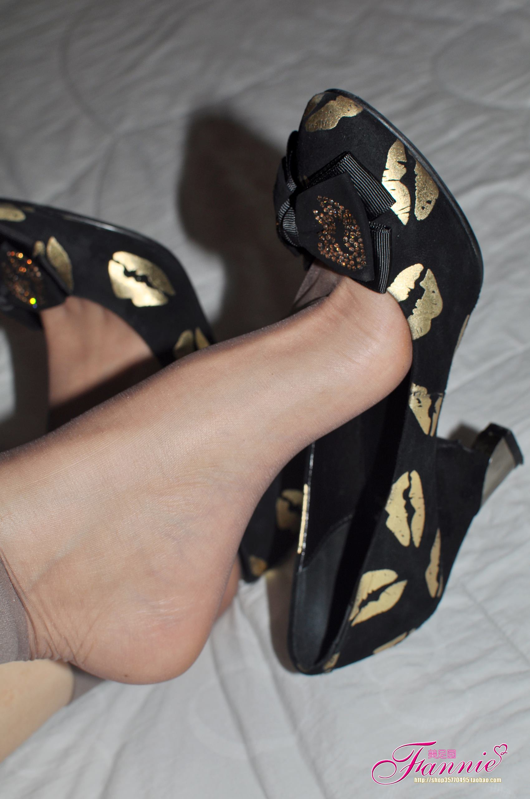 图片[64]-Fannie芬妮每足园 No.527 休闲时光 黑色船袜短灰丝[75P] – 速更版-美库