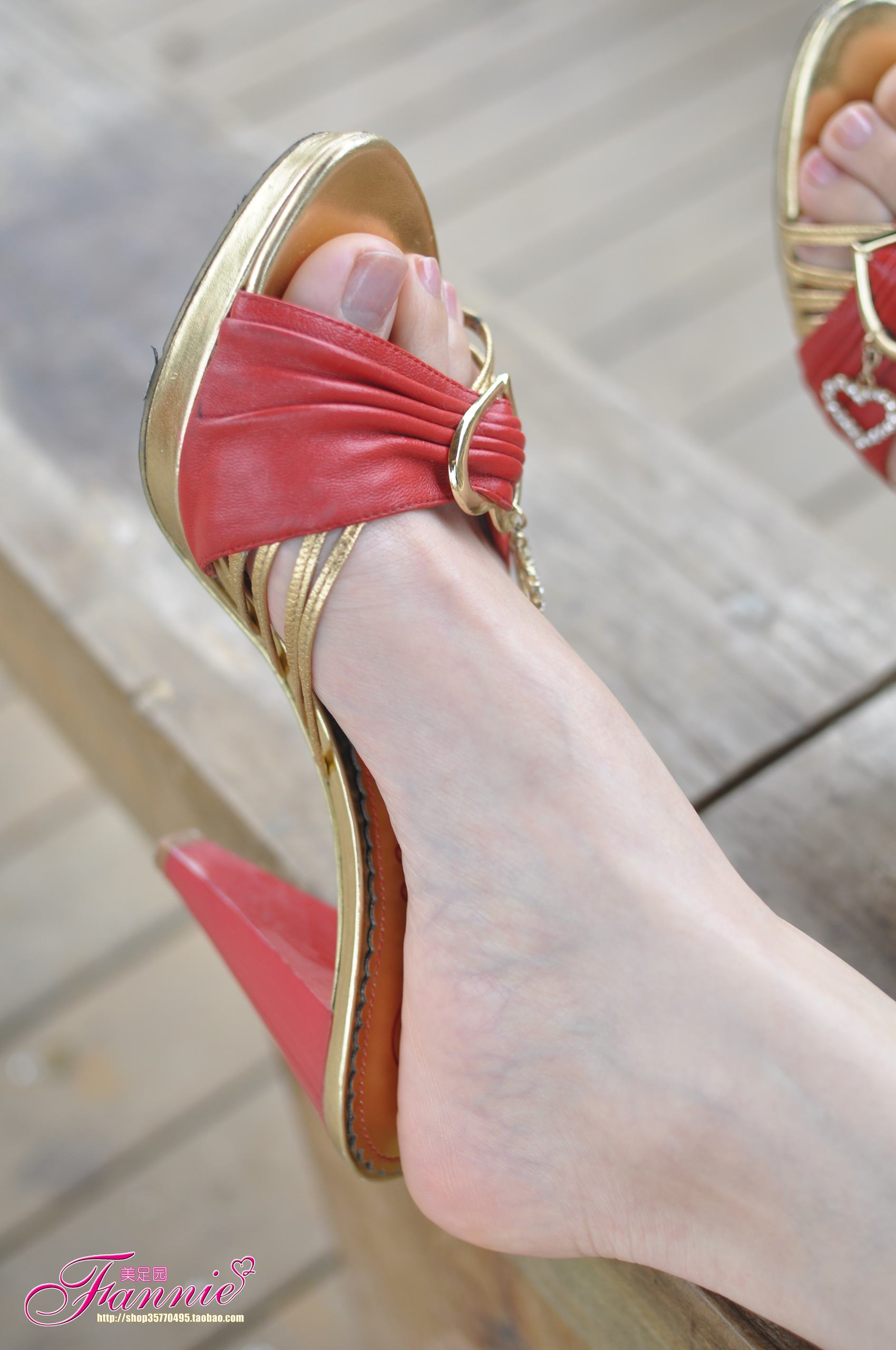 图片[69]-Fannie芬妮每足园 No.528 休闲时光 红凉拖[69P] – 速更版-美库
