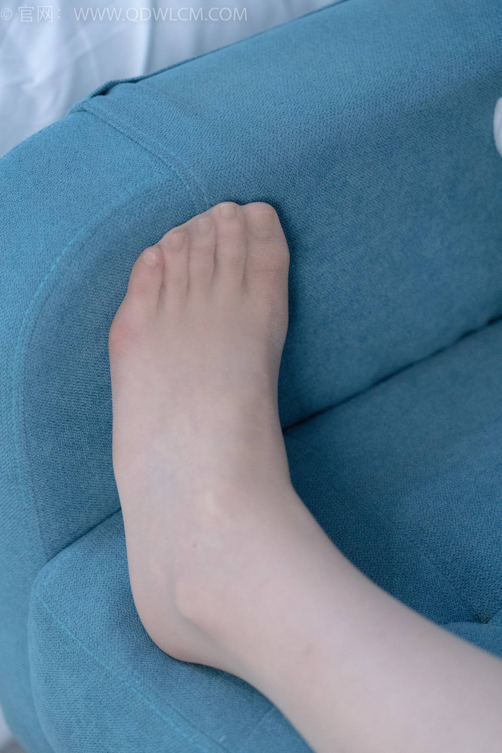 图片[101]-物恋传媒 NO.1988 川川-潇潇的冷雨[150P] – 速更版-美库