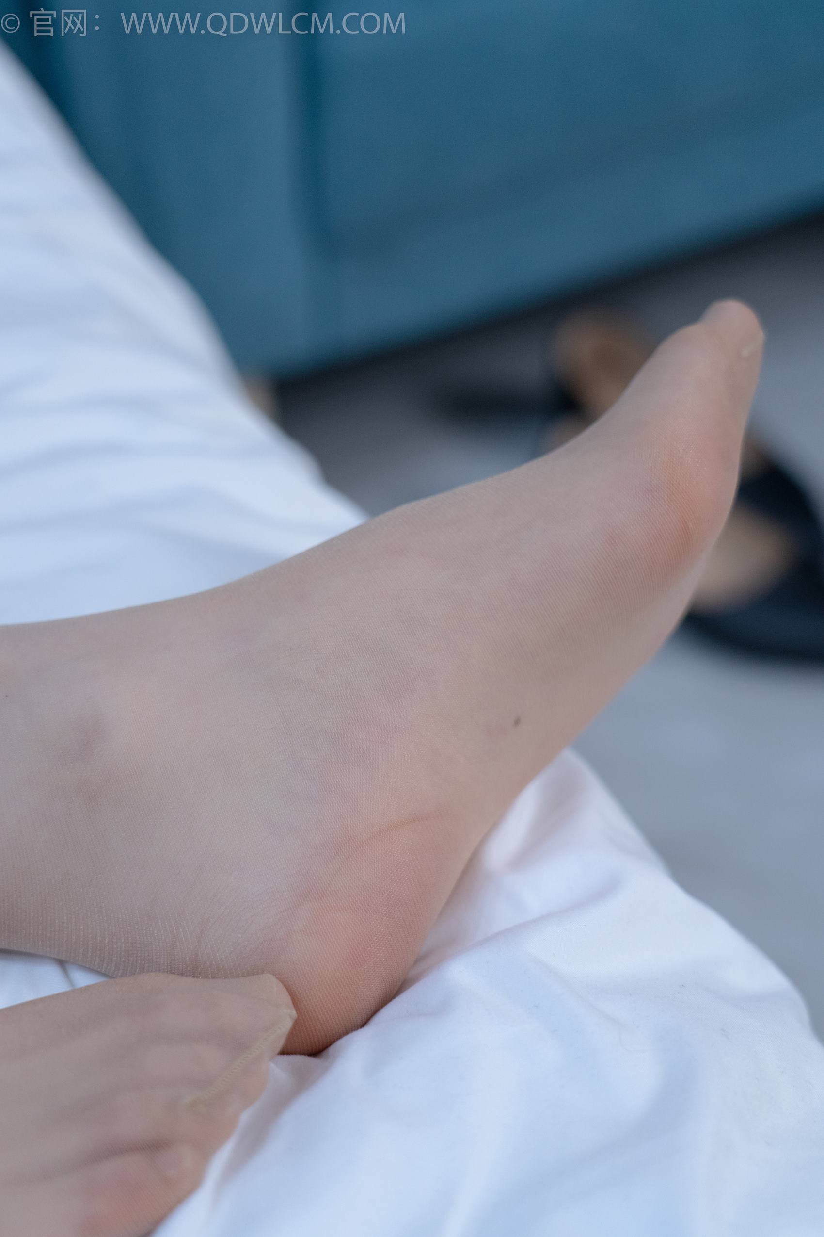 图片[143]-物恋传媒 NO.1988 川川-潇潇的冷雨[150P] – 速更版-美库