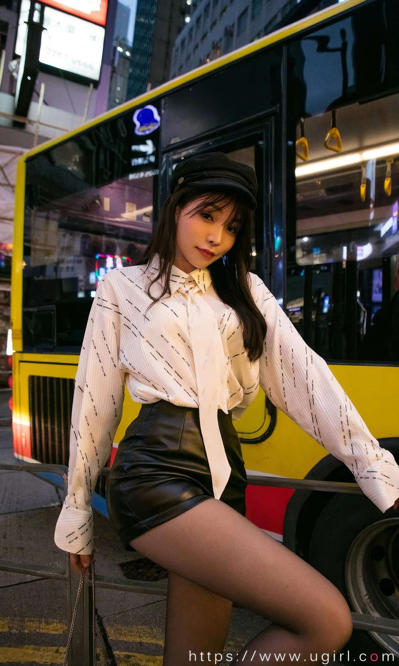 图片[11]-[爱尤物]2024 NO.2867 你出现的街角 芝芝booty[35P] – 速更版-美库