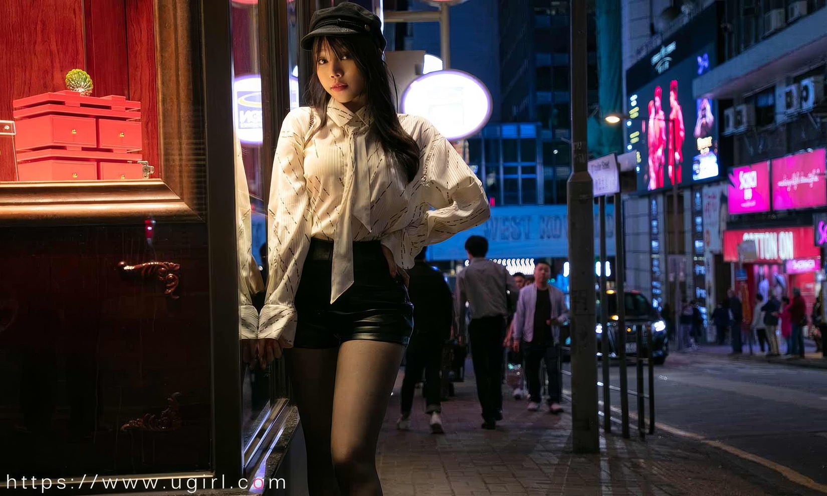 图片[25]-[爱尤物]2024 NO.2867 你出现的街角 芝芝booty[35P] – 速更版-美库