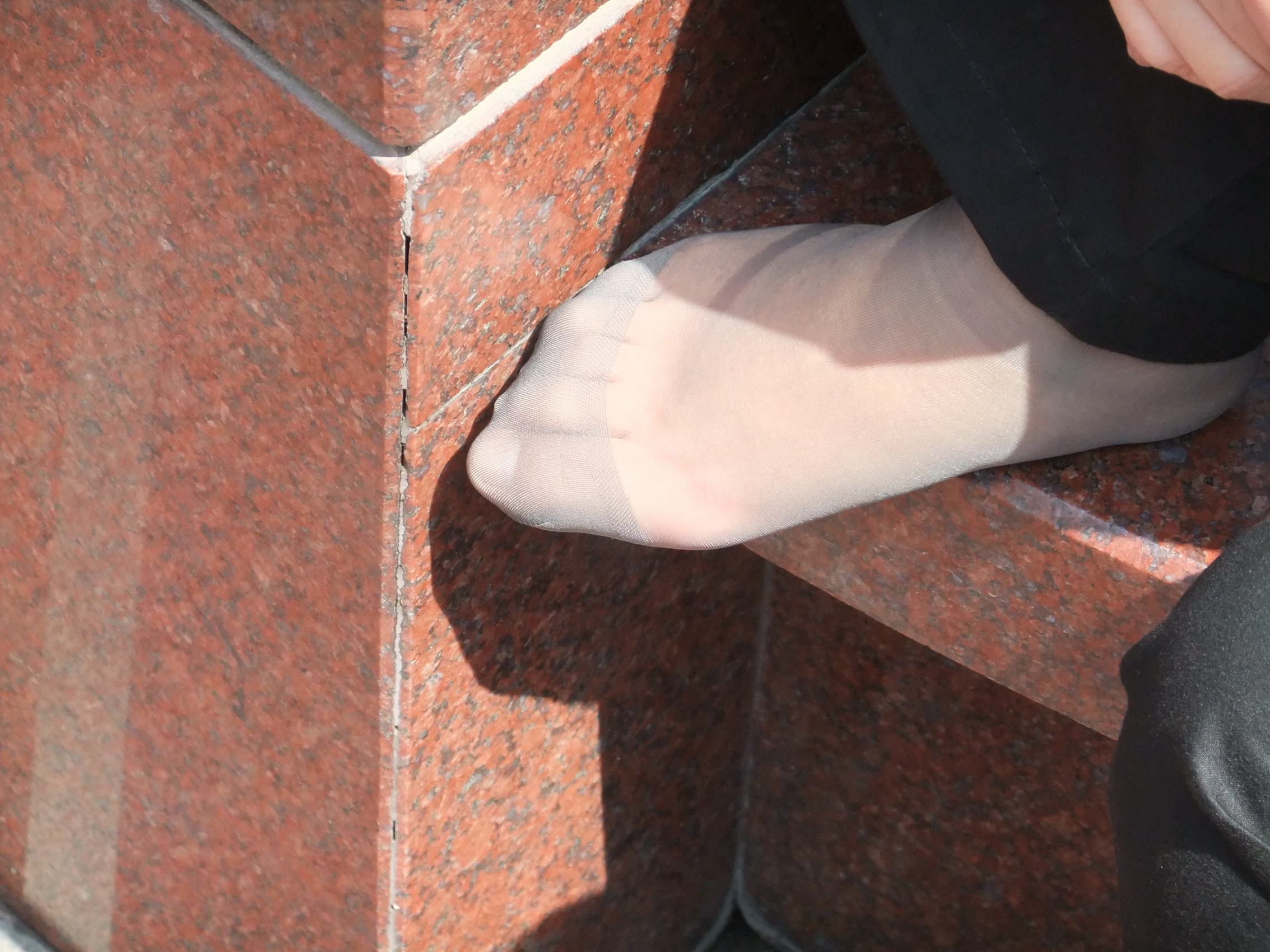 图片[16]-自由摄影 No.257 街头晒脚 [40P] – 速更版-美库