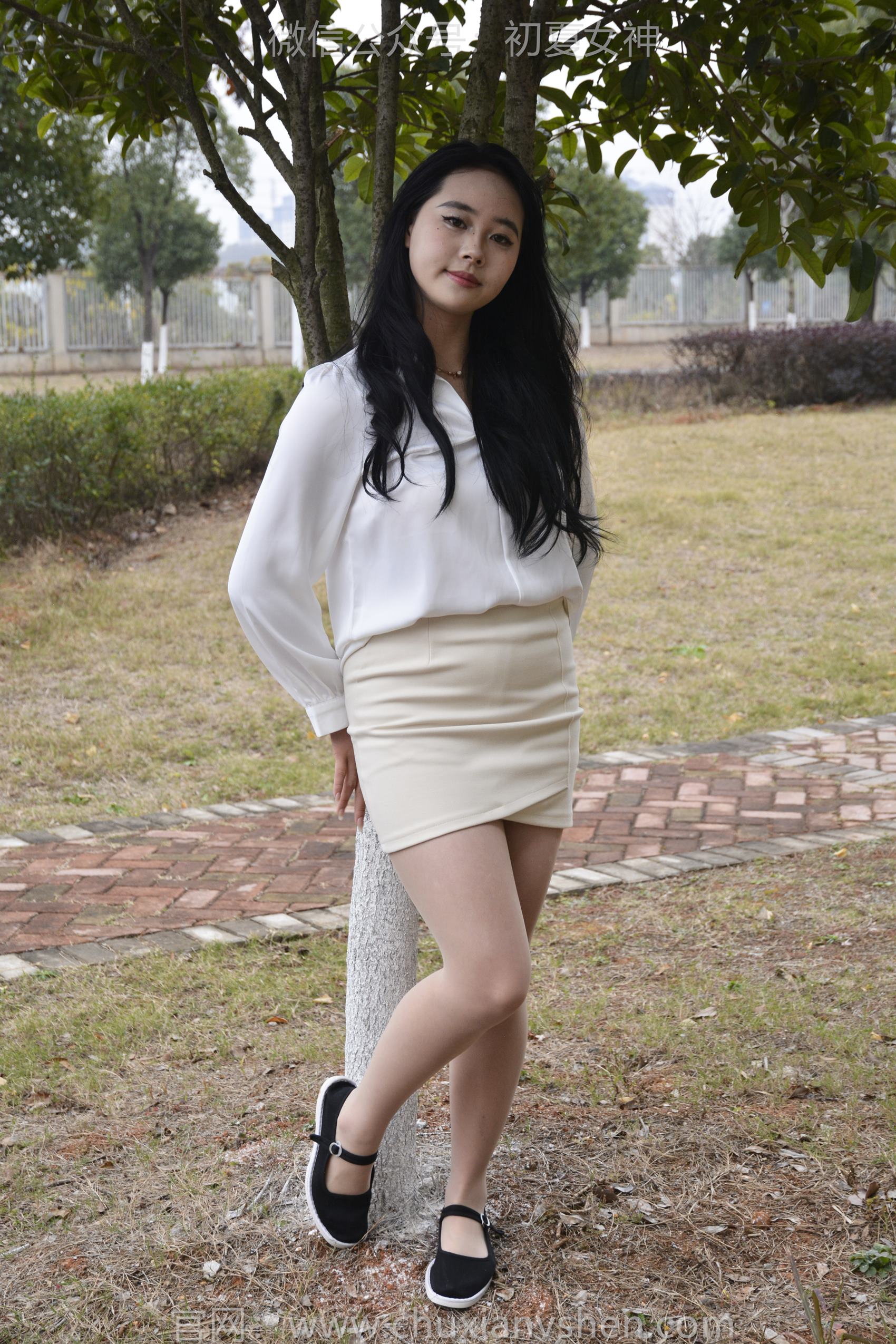 图片[110]-初夏女神 NO.154 小钰 炫丽布鞋[120P] – 速更版-美库