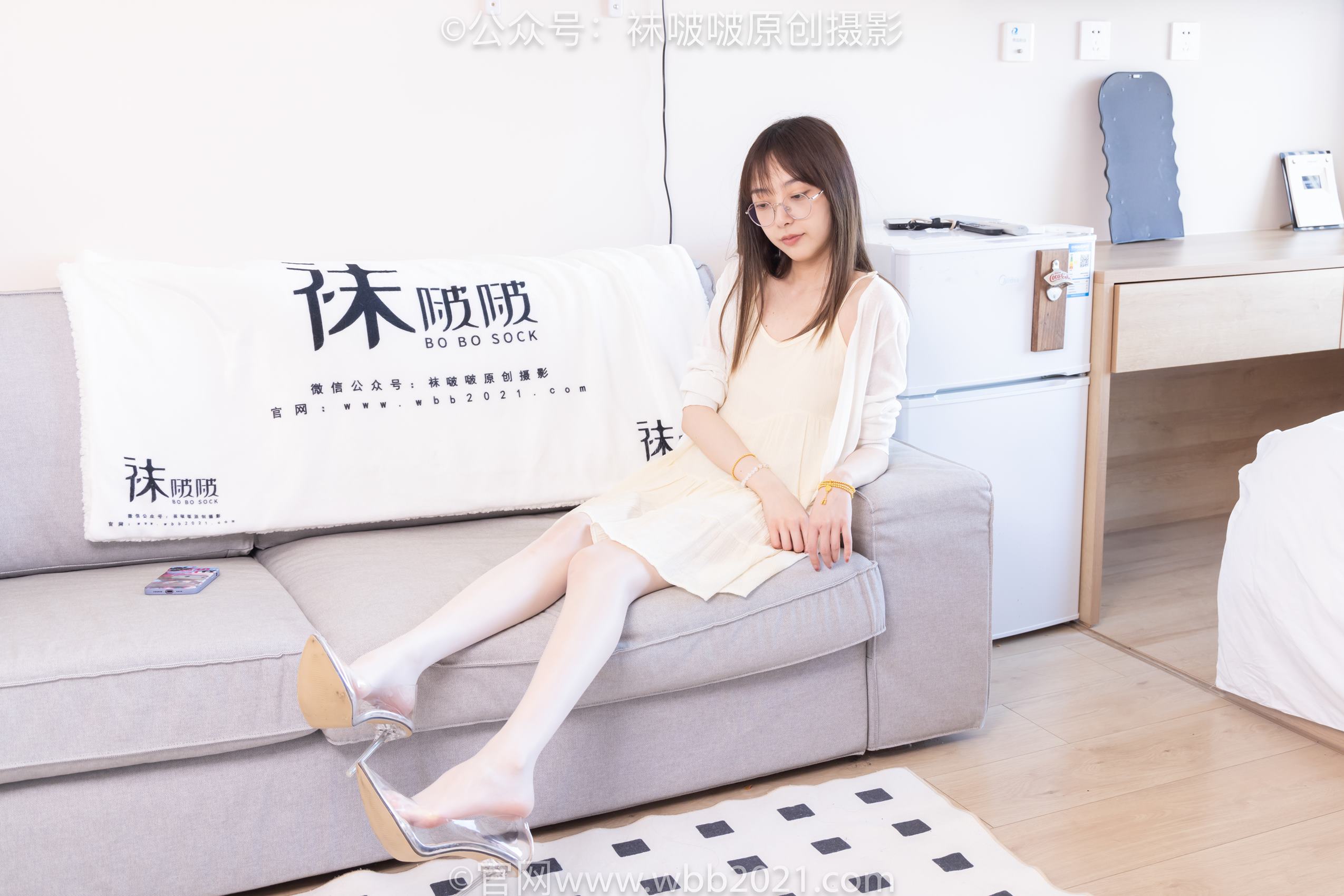 图片[33]-[BoBoSocks袜啵啵]NO.391 稚予-两双高跟鞋、肉丝、油亮白丝、裸足[145P] – 速更版-美库